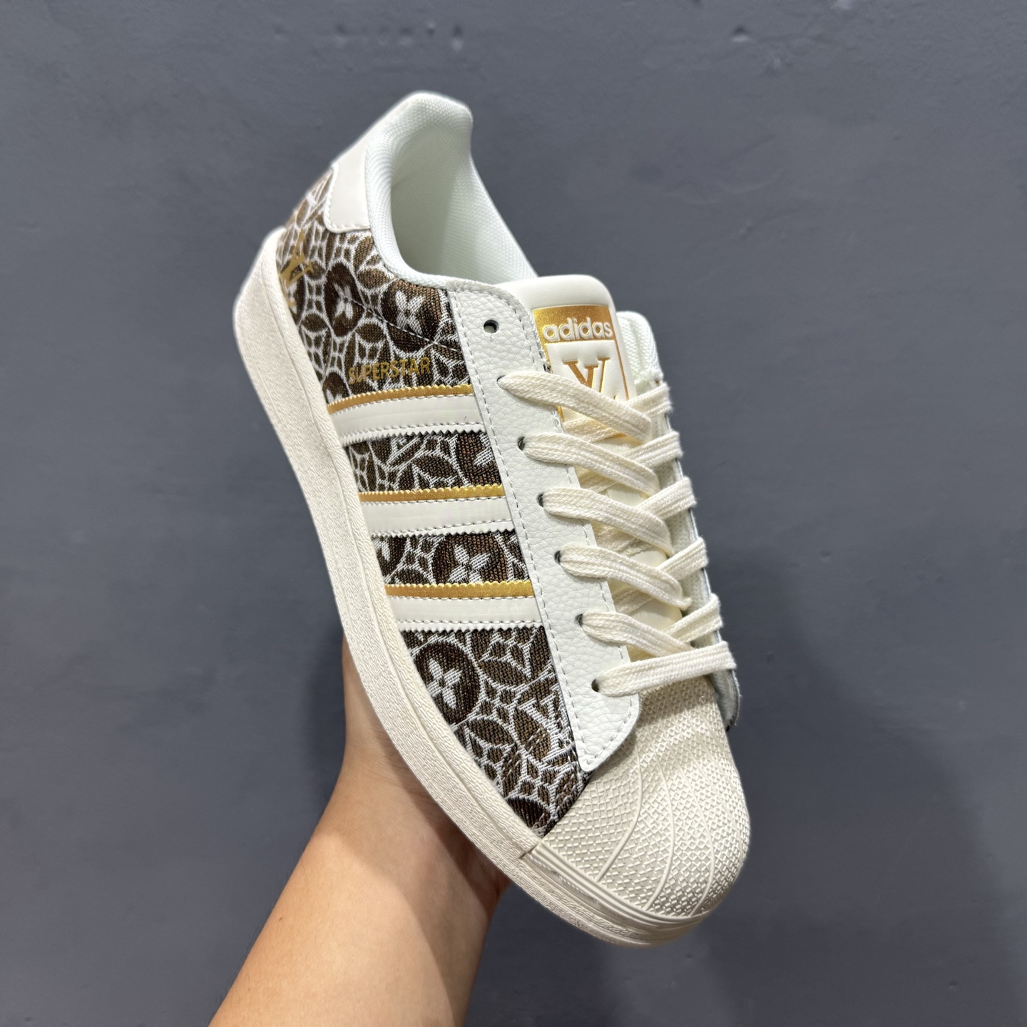 Adidas Originals Superstar 阿迪达斯 三叶草 贝壳头’DIY’系列低帮经典百搭休闲运动板鞋 BZ9865