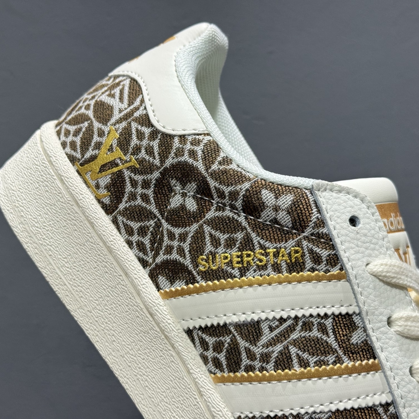 Adidas Originals Superstar 阿迪达斯 三叶草 贝壳头’DIY’系列低帮经典百搭休闲运动板鞋 BZ9865