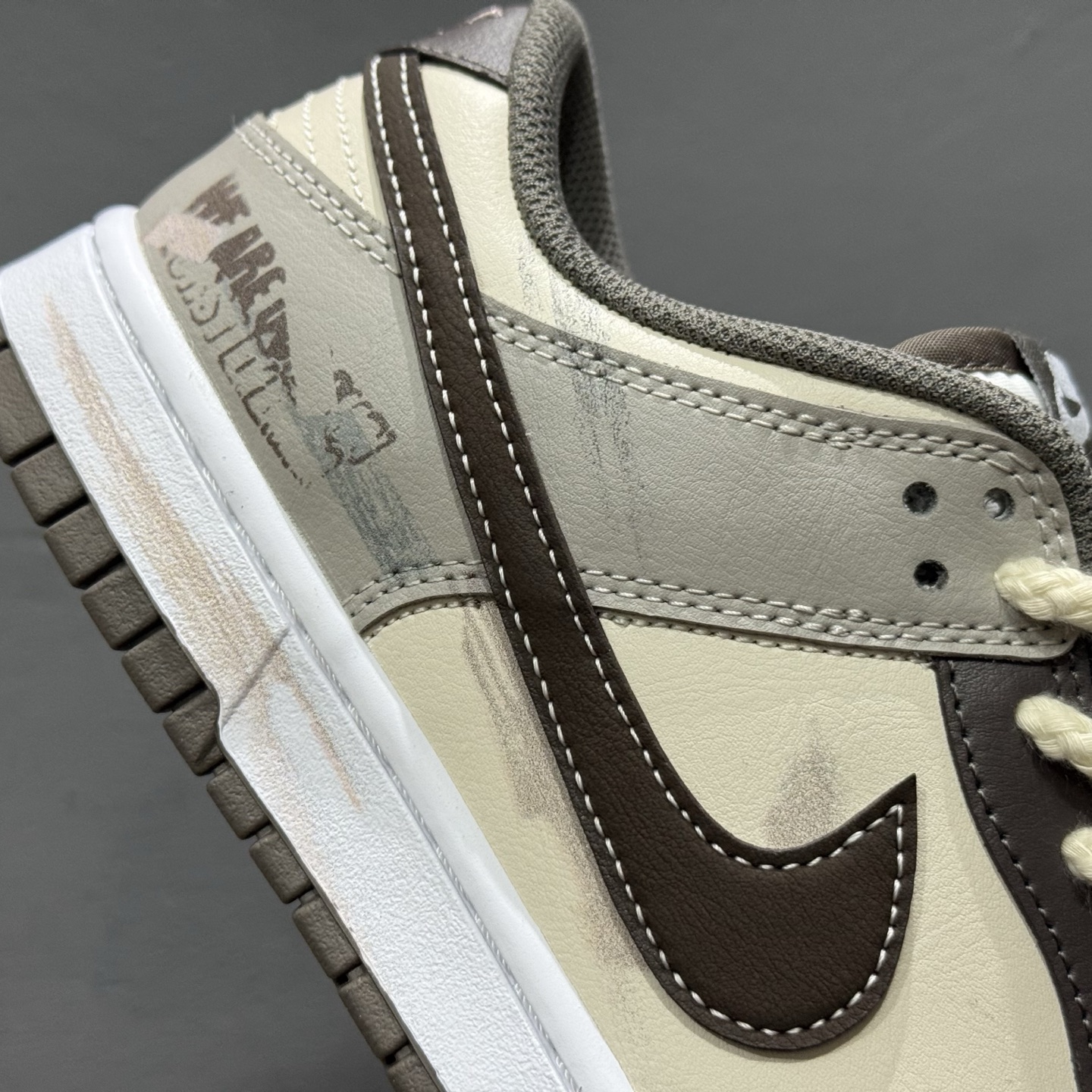 Nike Dunk Low 二手日落 棕灰色 当浅米色主调邂逅深灰与棕的层次 HF5441-111