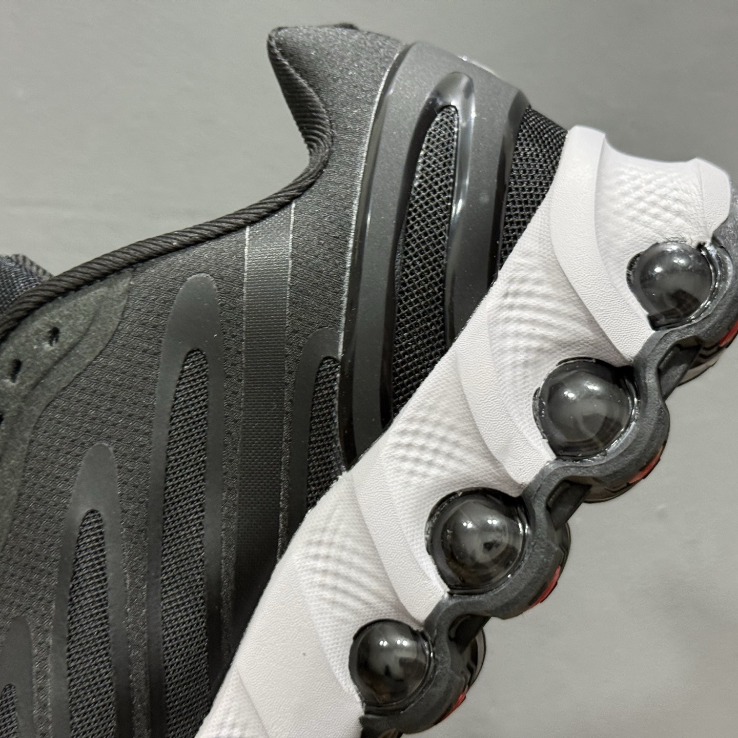 原装级别 Nk Air Dn8 耐克运动舒适减震气垫跑步鞋 FQ7860-036