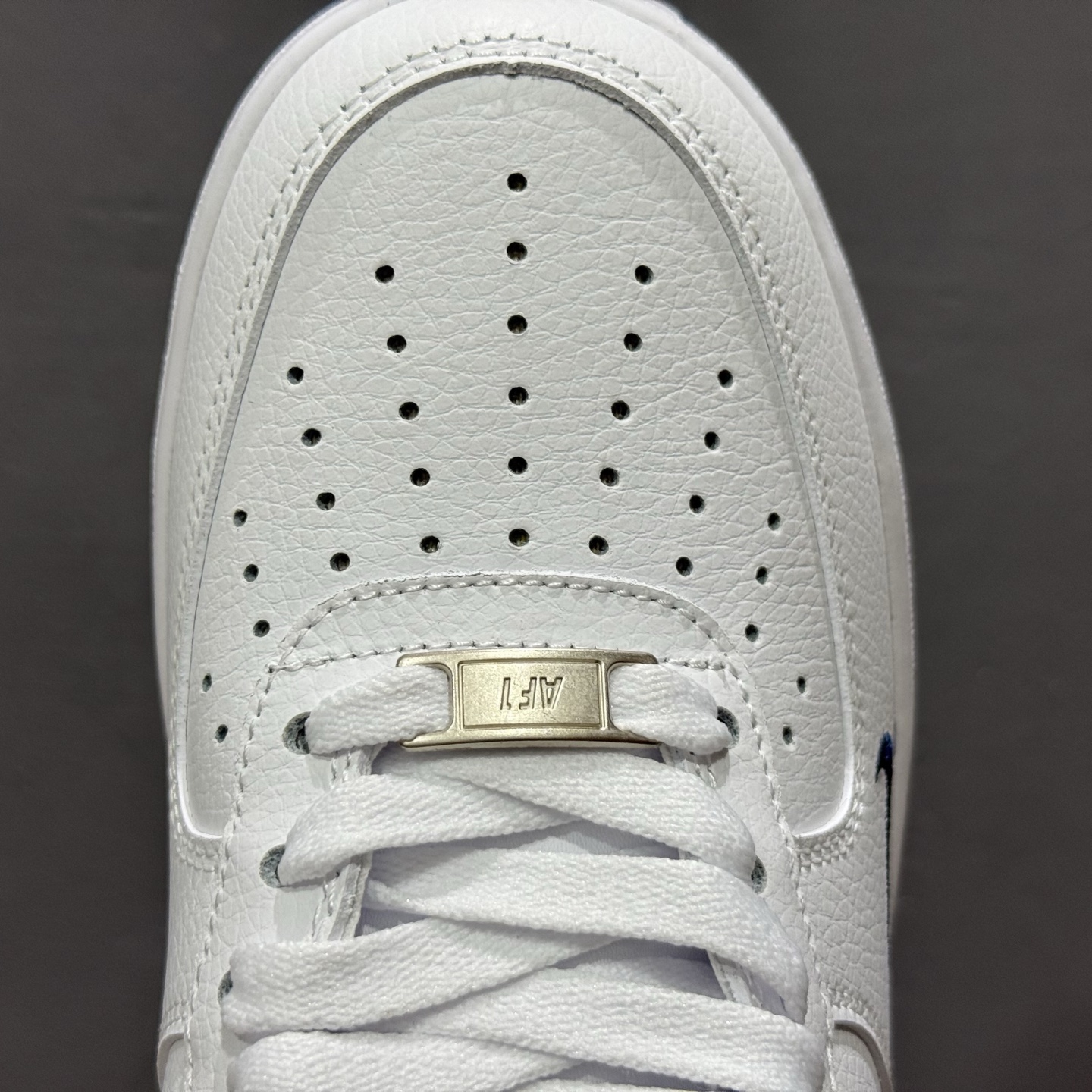 Undefeated x Nike Air Force 1'07 Low 白蓝 空军一号低帮休闲板鞋 ZH0316-119