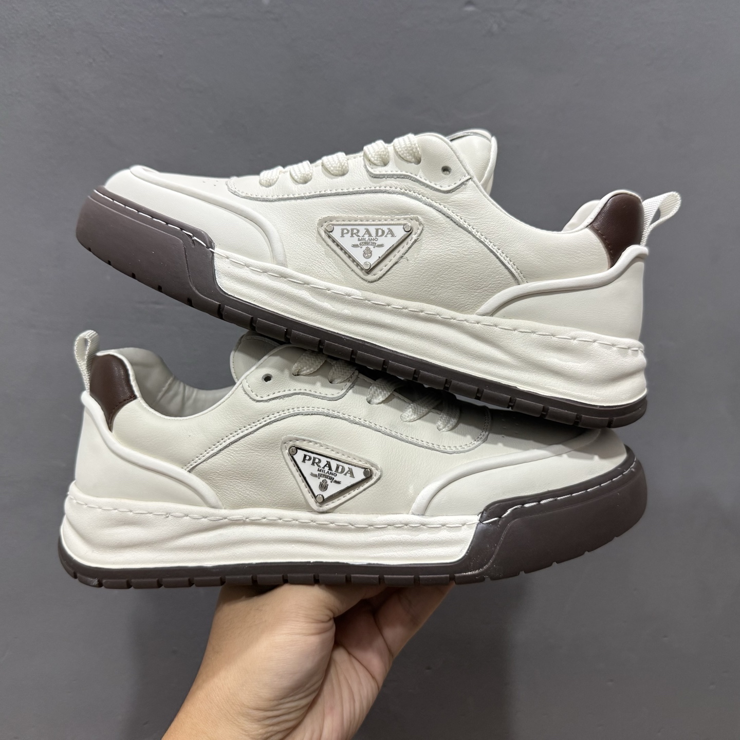 420 新货PRADA 普拉达 厚底徽标 低帮休闲运动鞋-Chinese UA Cheap High Quatity Brand Clothes Bags handbags Sneakers wholesale wholesaler seller from China Factory suppliers Fashion Clothing Shoes best Quality Beautiful Price 420 新货PRADA 普拉达 厚底徽标 低帮休闲运动鞋