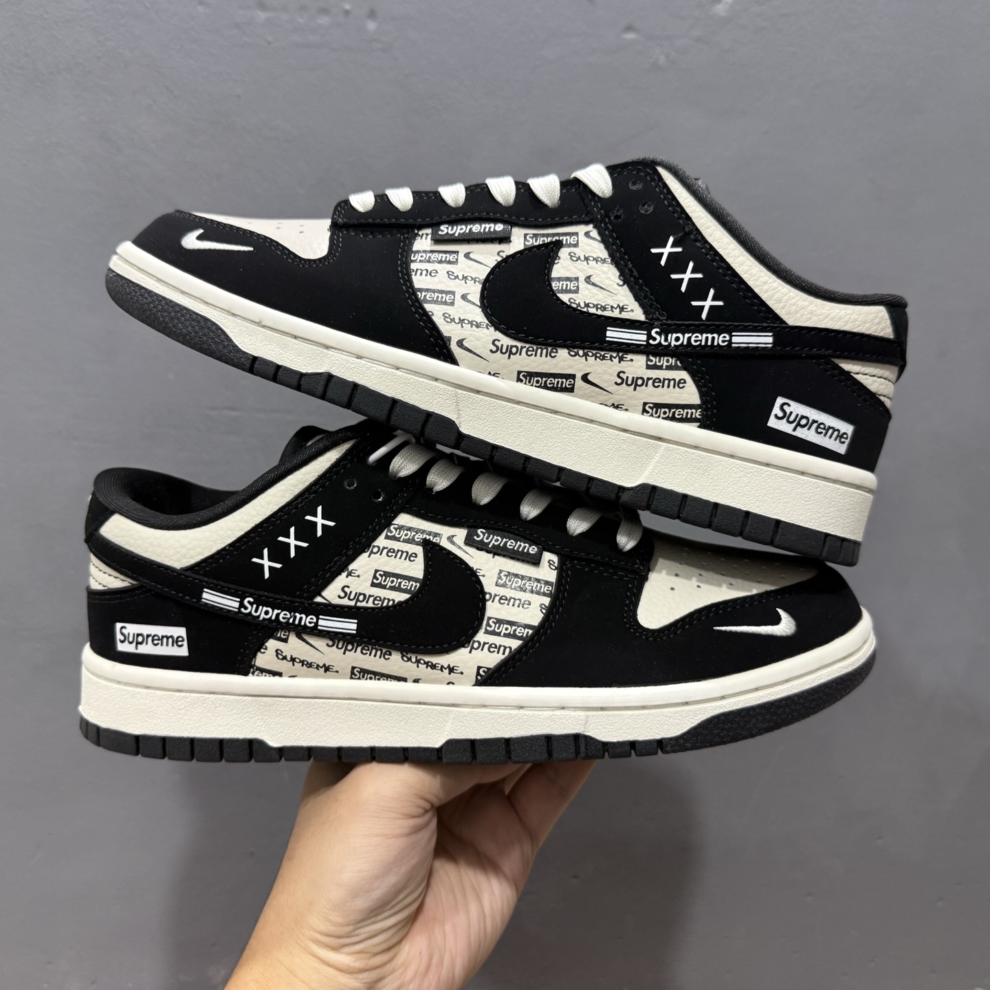 Supreme x Nike Dunk Low 白黑Superme印花 DS6608-013