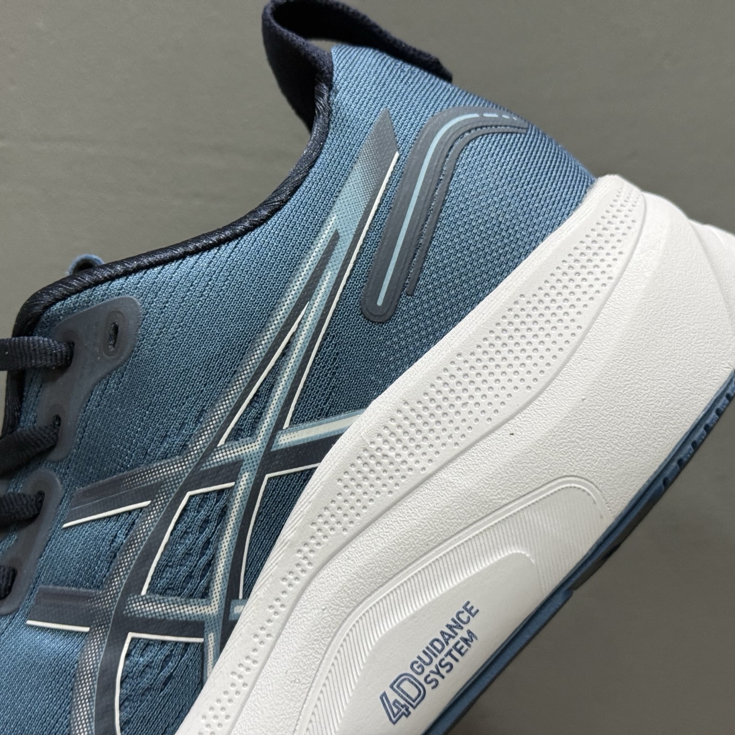 180 亚瑟士Asics Gel-Sonoma 低帮跑步鞋 1011c054-401