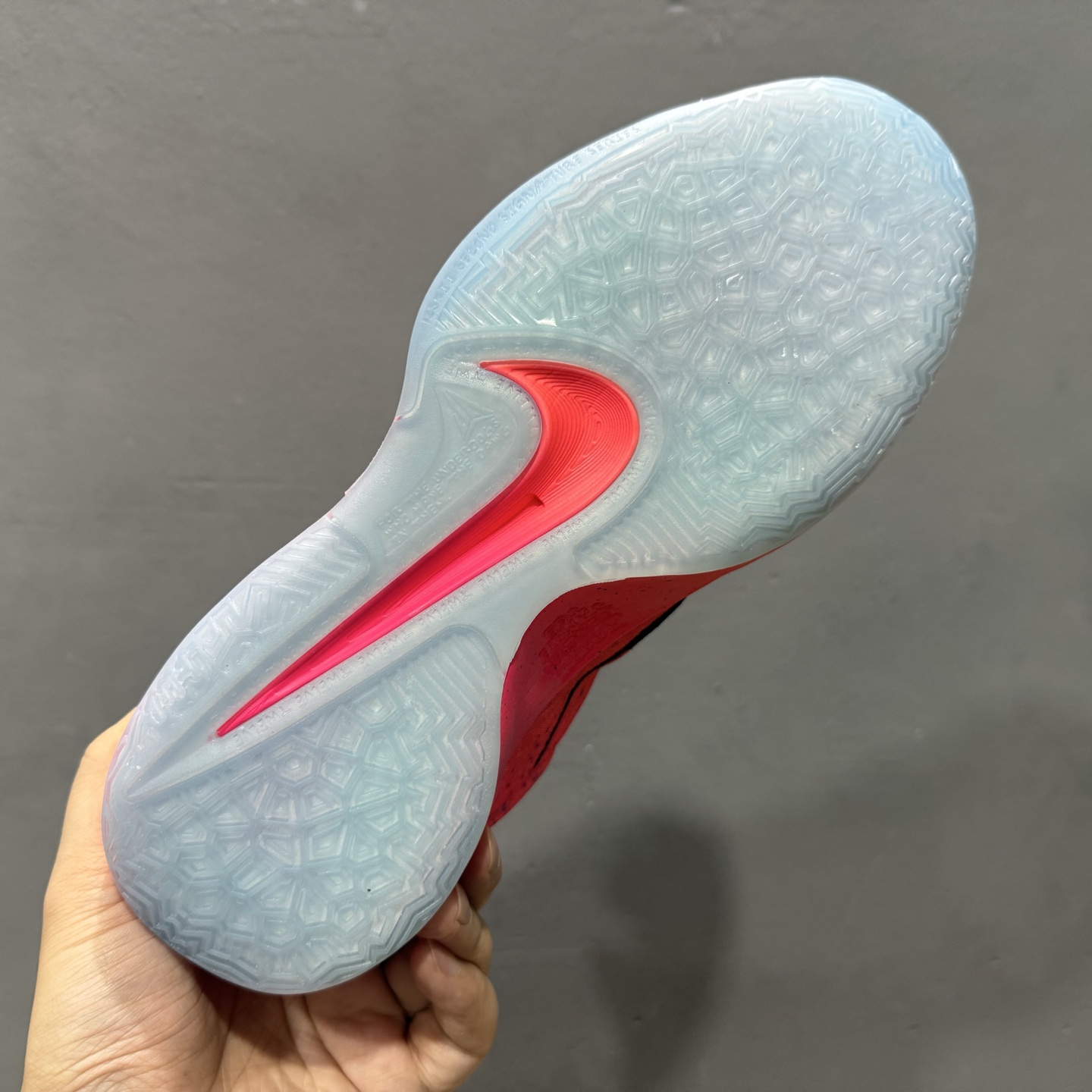 NK JA 2 ”施华洛世奇” ”圣枪” 莫兰特二代 男子实战篮球鞋 IF0302-600