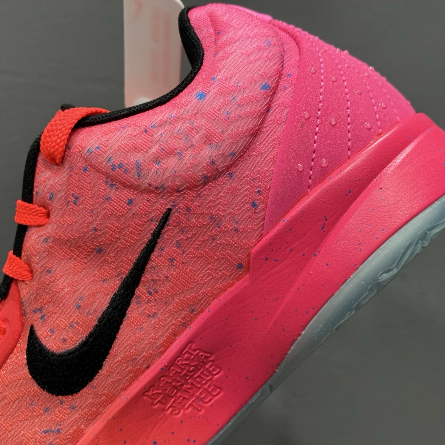 NK JA 2 ”施华洛世奇” ”圣枪” 莫兰特二代 男子实战篮球鞋 IF0302-600