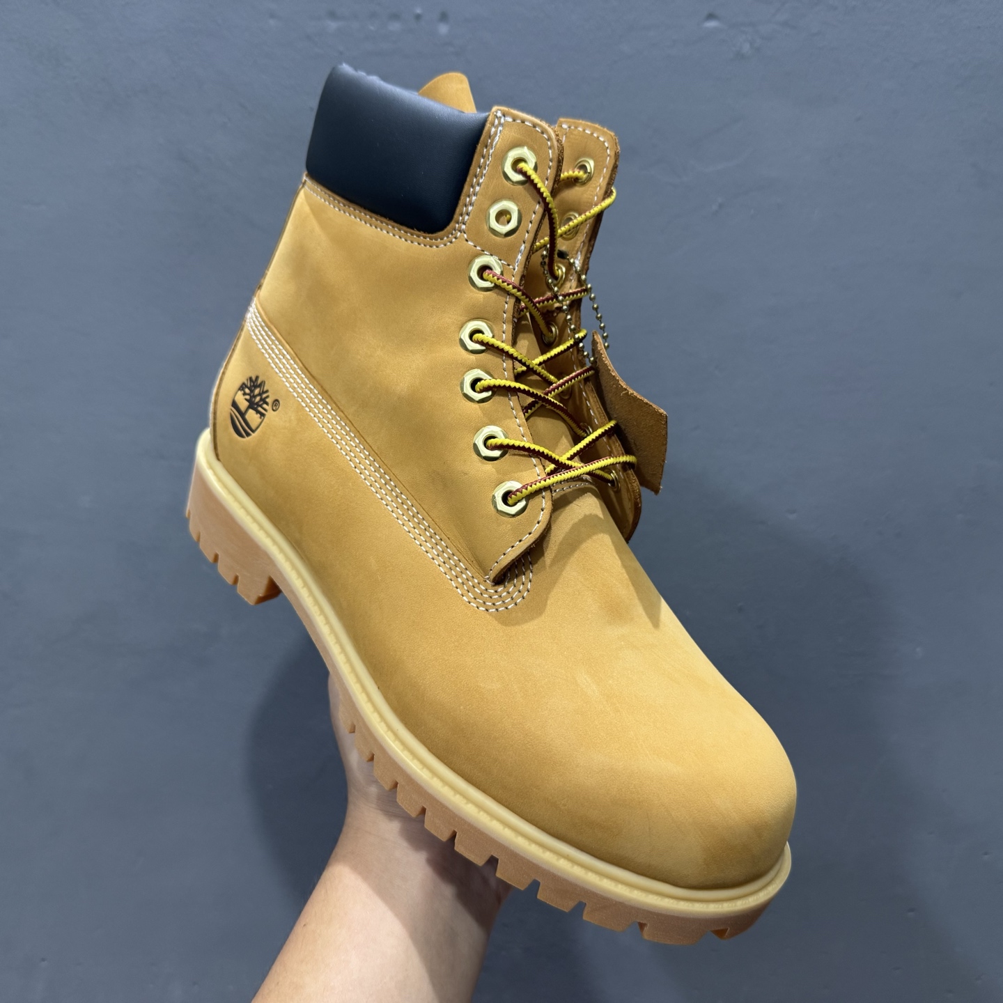 280 广东中山版添柏岚Timberland踢不烂/经典款黄色高帮 女款六孔型号10361男款七孔型号10061