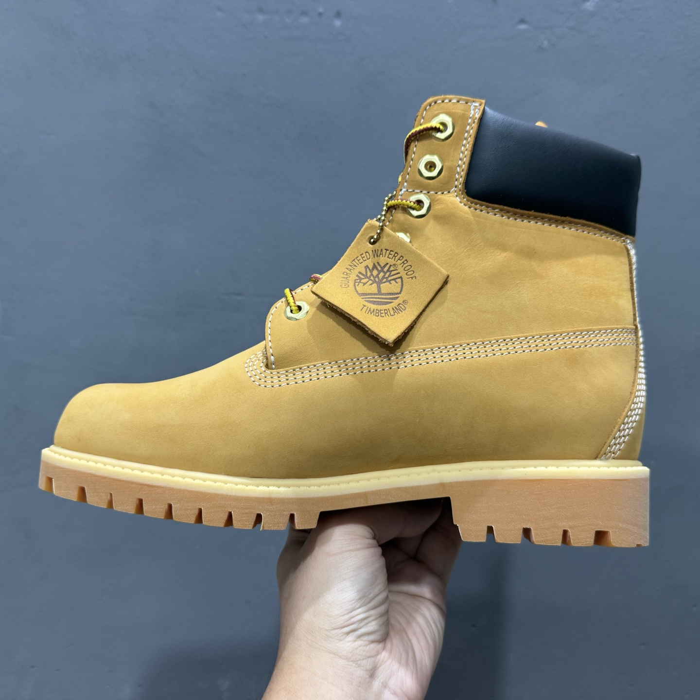 280 广东中山版添柏岚Timberland踢不烂/经典款黄色高帮 女款六孔型号10361男款七孔型号10061