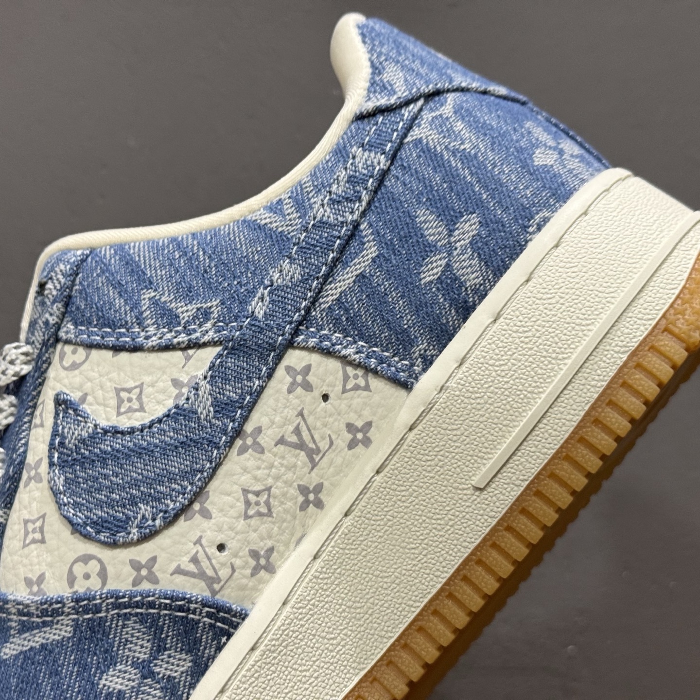 Nike Air Force 1'07 Low LV联名 白牛仔蓝 空军一号低帮休闲板鞋 YF9511-815