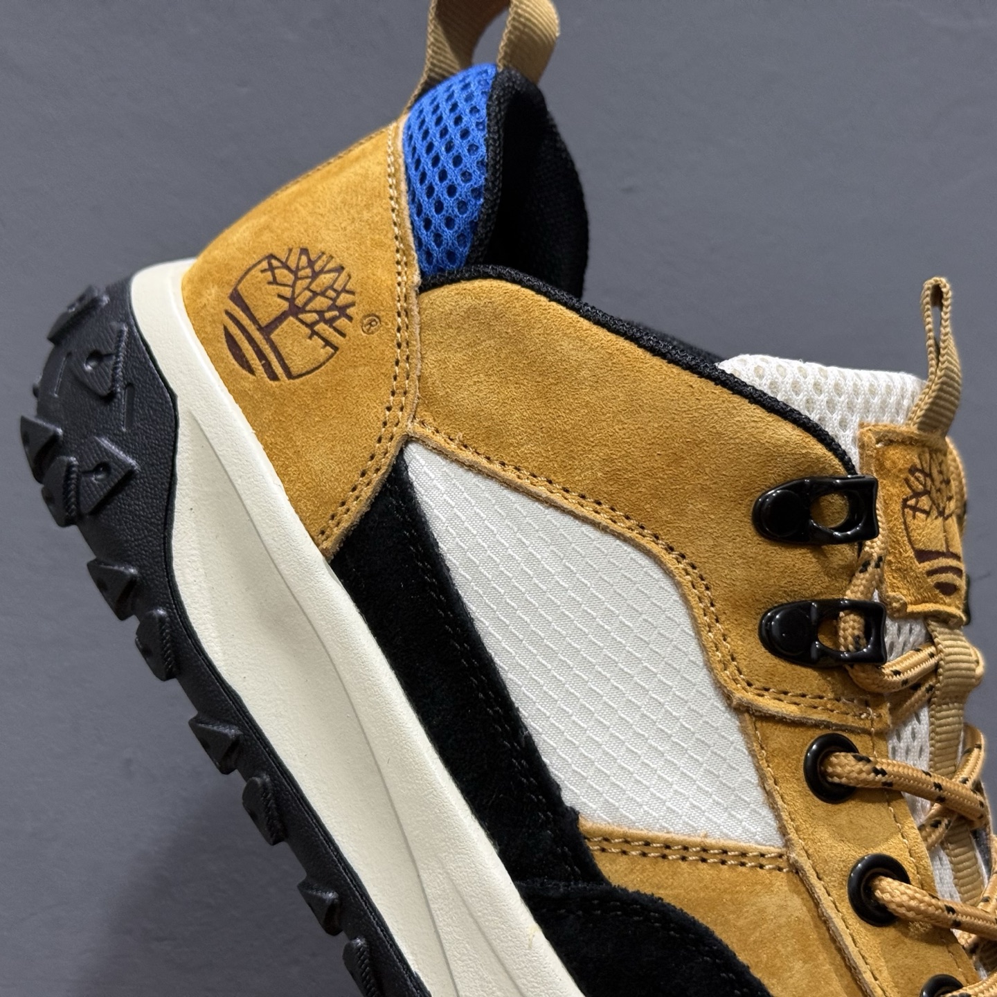 220 Timberland 添柏岚/天伯伦 客制款 户外低帮休闲鞋 A42EW