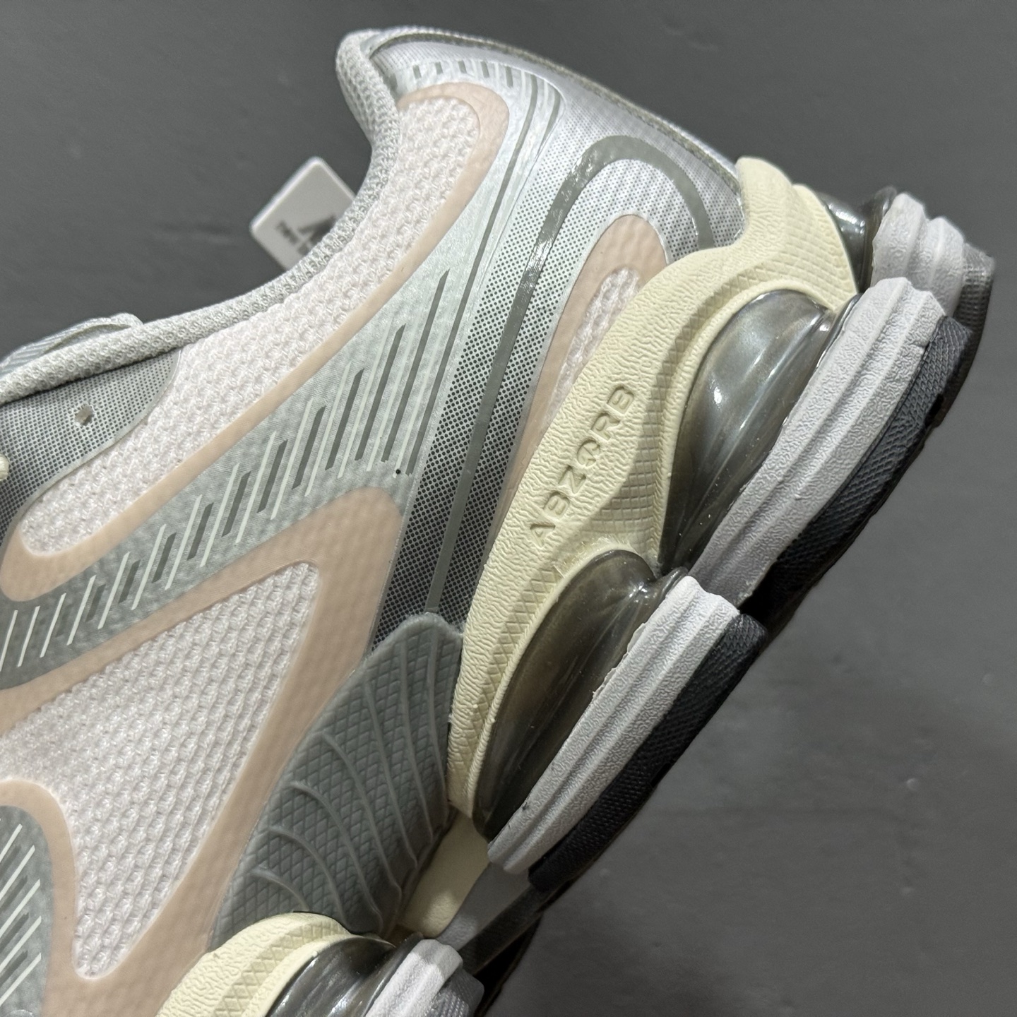 240 大厂出品 New Balance ABZORB 2000 黑绿色 U20005f9