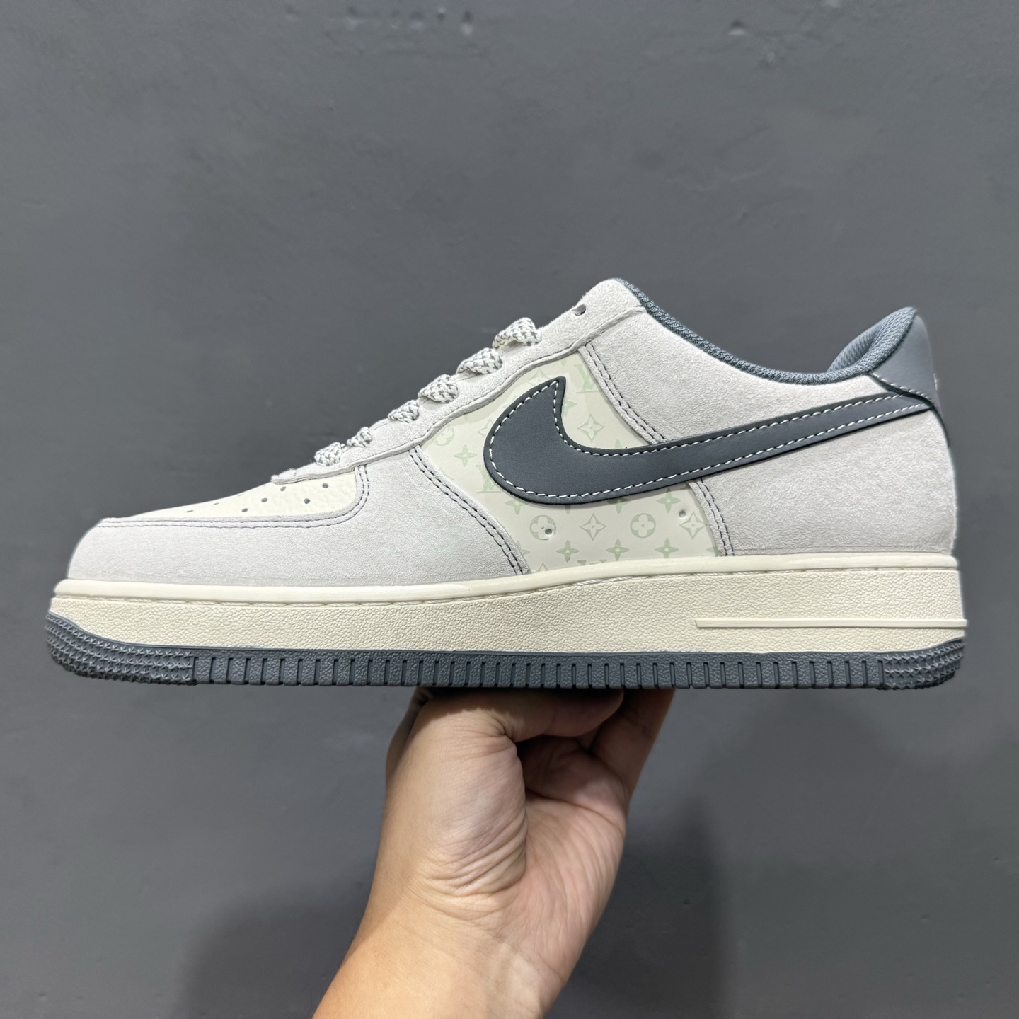 Nike Air Force 1 Low LV联名 CX5050-Y25 Nike Air Force 1 Low LV联名 CX5050-Y25