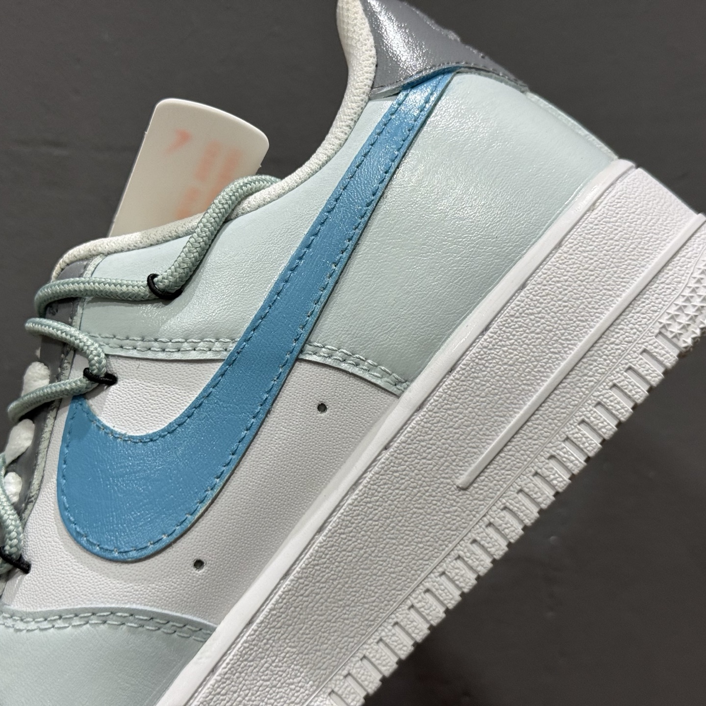 Nike Air Force 1 Low 手绘涂鸦 灰调纪元 LJ8822-202