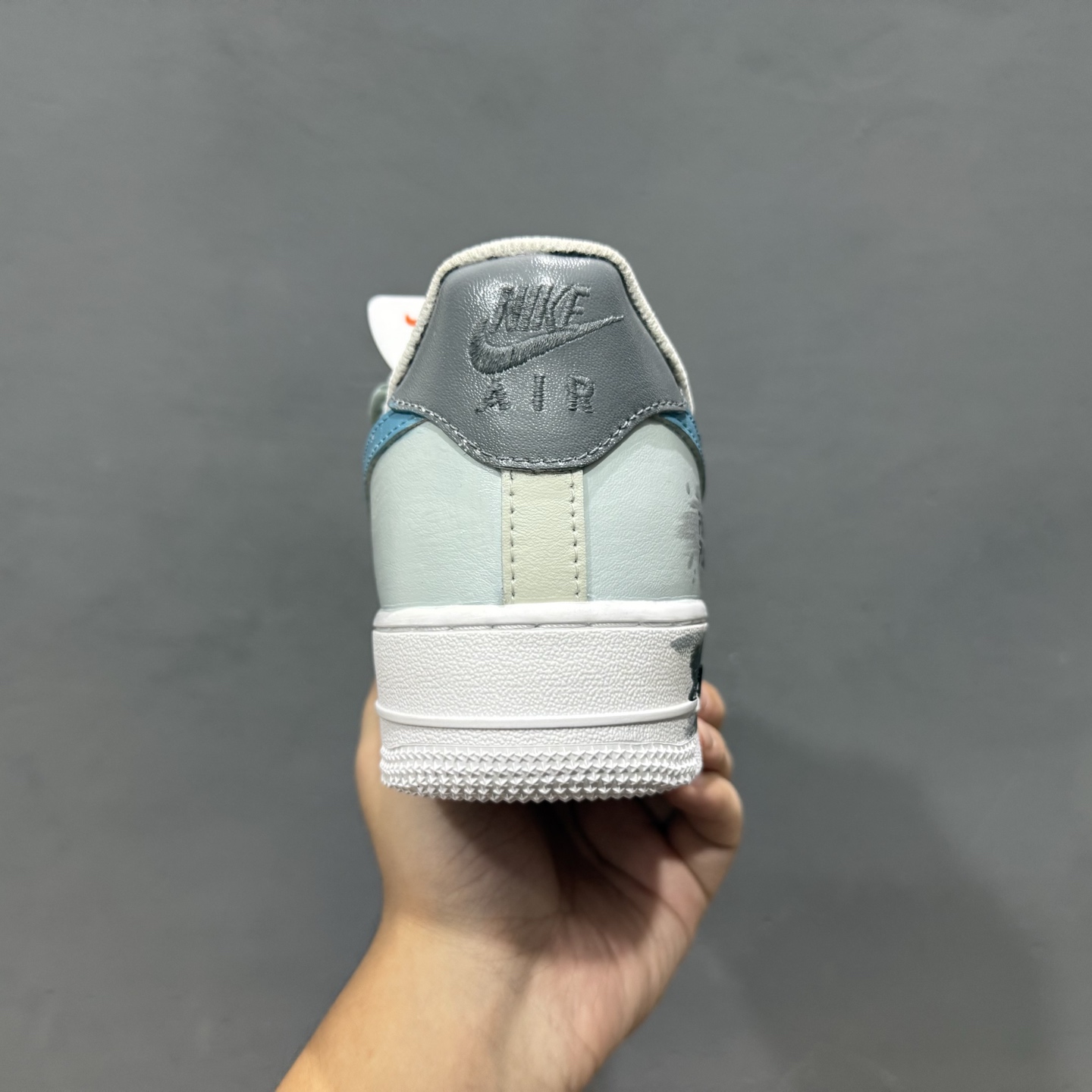 Nike Air Force 1 Low 手绘涂鸦 灰调纪元 LJ8822-202