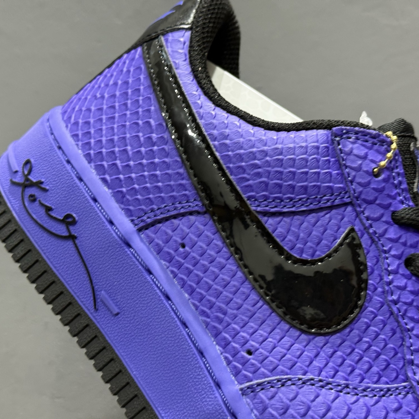 耐克Nike AIR FORCE 1‘07 空军一号低帮百搭休闲运动板鞋 II7062-500