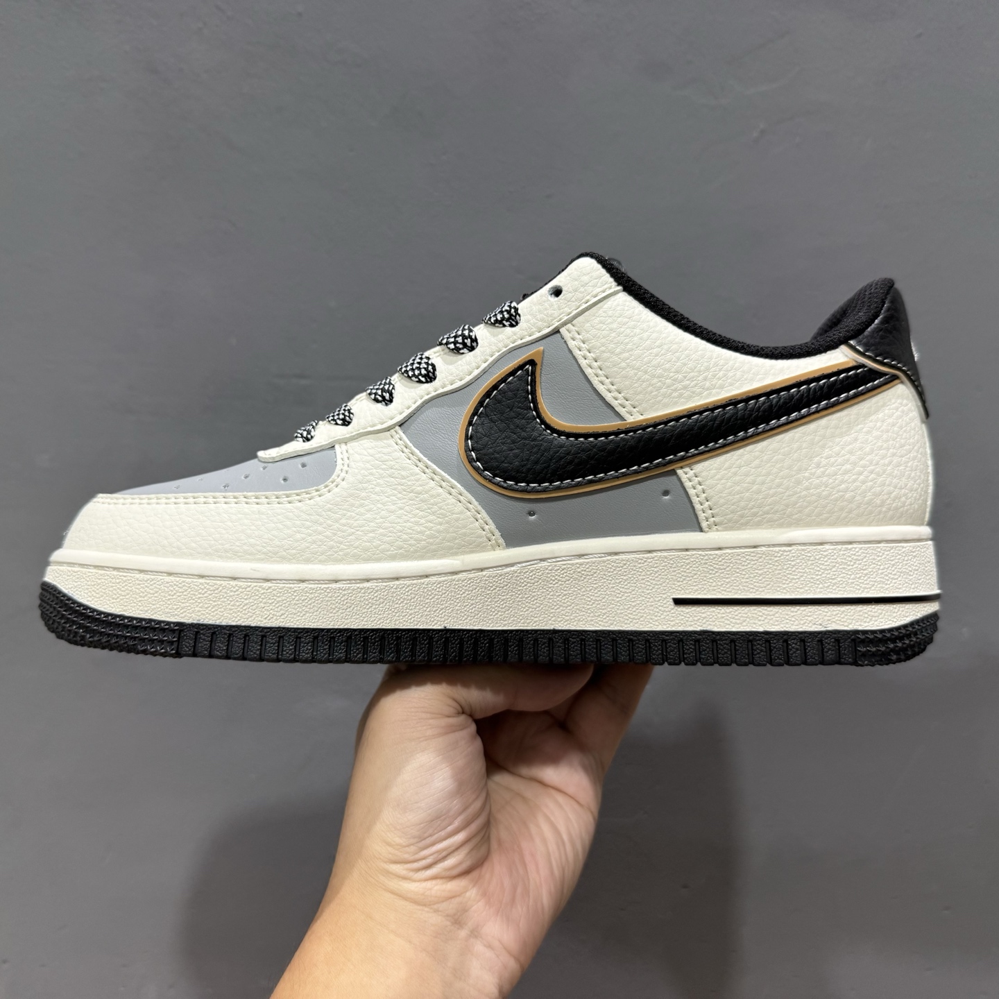 NIke Air Force 1 '07 Low “青衣虾仁——大明不妙曲”空军一号 低帮 运动鞋 休闲鞋 SM6668-118