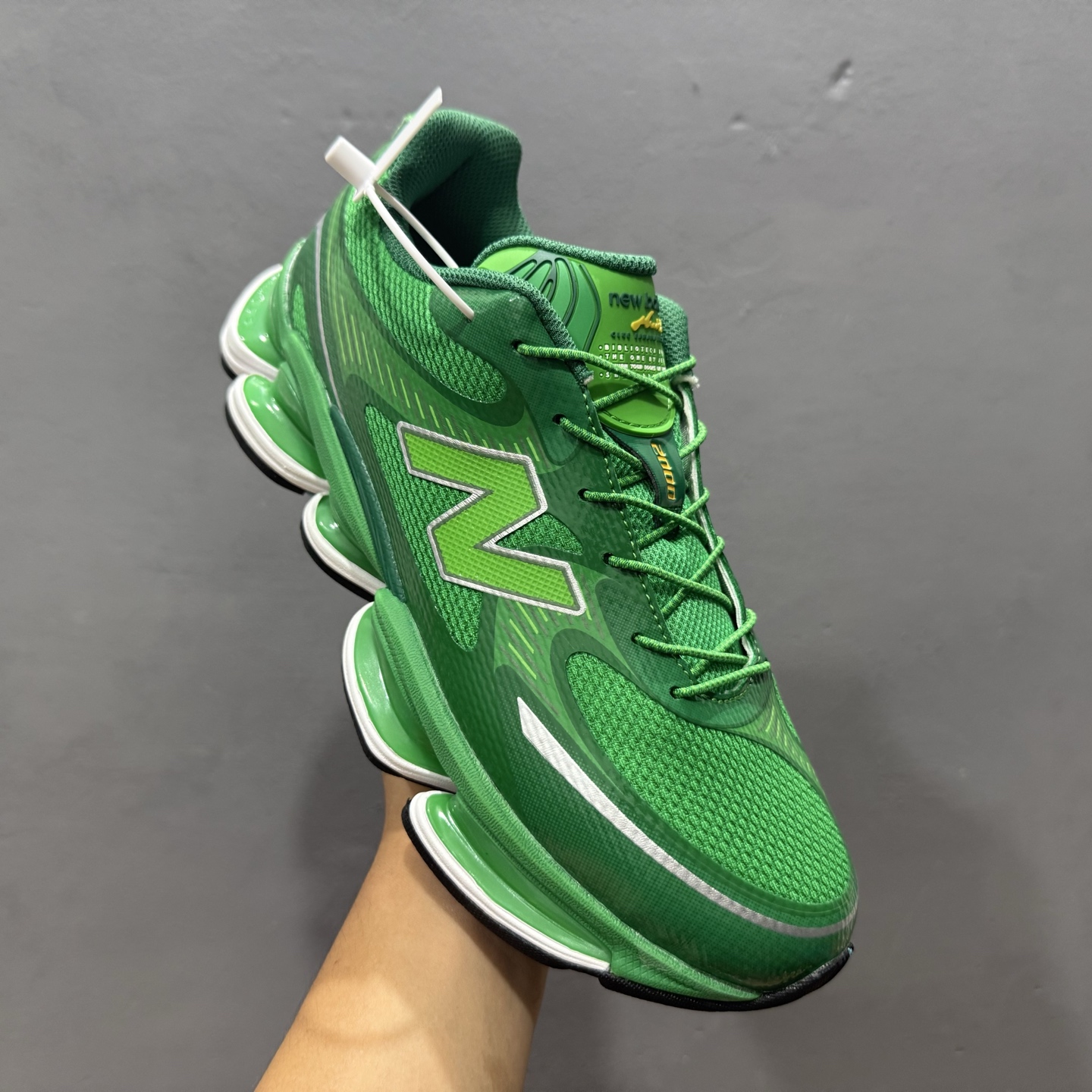 New Balance 新百伦 网面休闲鞋 U2000ME