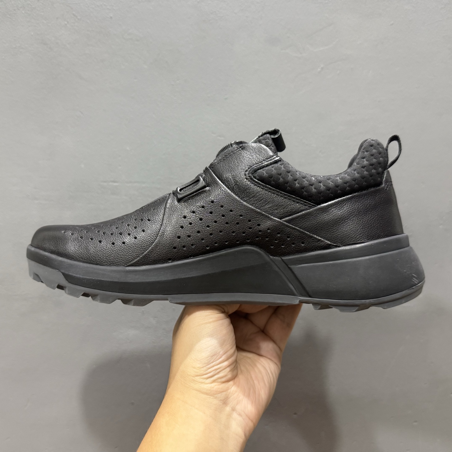 280 独家实拍ECCO爱步 小红书爆款 新款百搭休闲款 Ecco/爱步男士户外休闲鞋透气轻质系带轻便老爹运动鞋-Chinese UA Cheap High Quatity Brand Clothes Bags handbags Sneakers wholesale wholesaler seller from China Factory suppliers Fashion Clothing Shoes best Quality Beautiful Price 280 独家实拍ECCO爱步 小红书爆款 新款百搭休闲款 Ecco/爱步男士户外休闲鞋透气轻质系带轻便老爹运动鞋