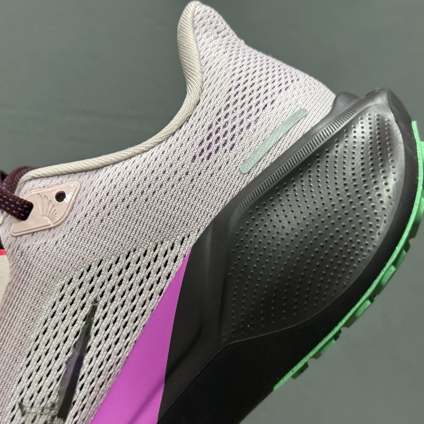 200 Faith Kipyegon x NK Air Zoom Pegasus 41 飞马41代 网面跑步鞋 IB4199-500-Chinese UA Cheap High Quatity Brand Clothes Bags handbags Sneakers wholesale wholesaler seller from China Factory suppliers Fashion Clothing Shoes best Quality Beautiful Price 200 Faith Kipyegon x NK Air Zoom Pegasus 41 飞马41代 网面跑步鞋 IB4199-500