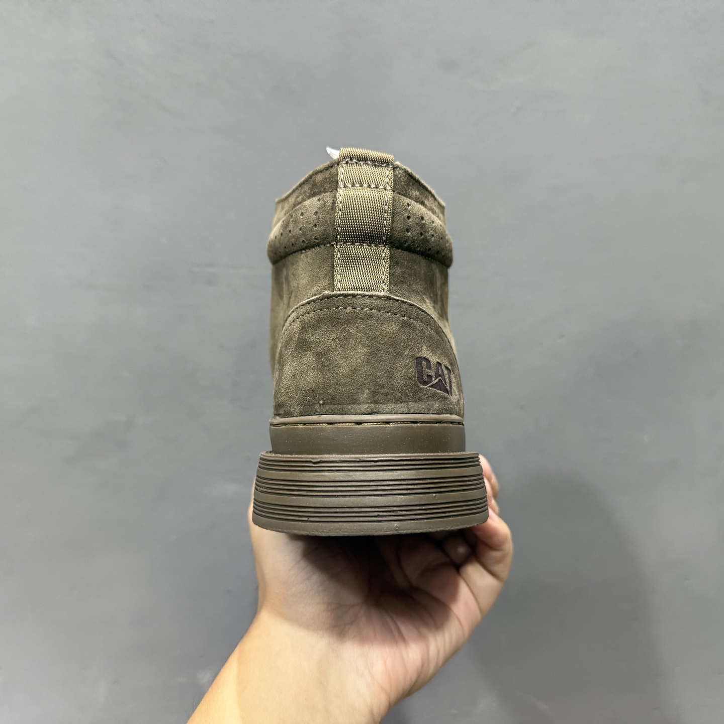 260 25年秋冬款CAT硬汉推土机品牌·卡特Tramp Hike Low款户外中邦休闲系带男鞋