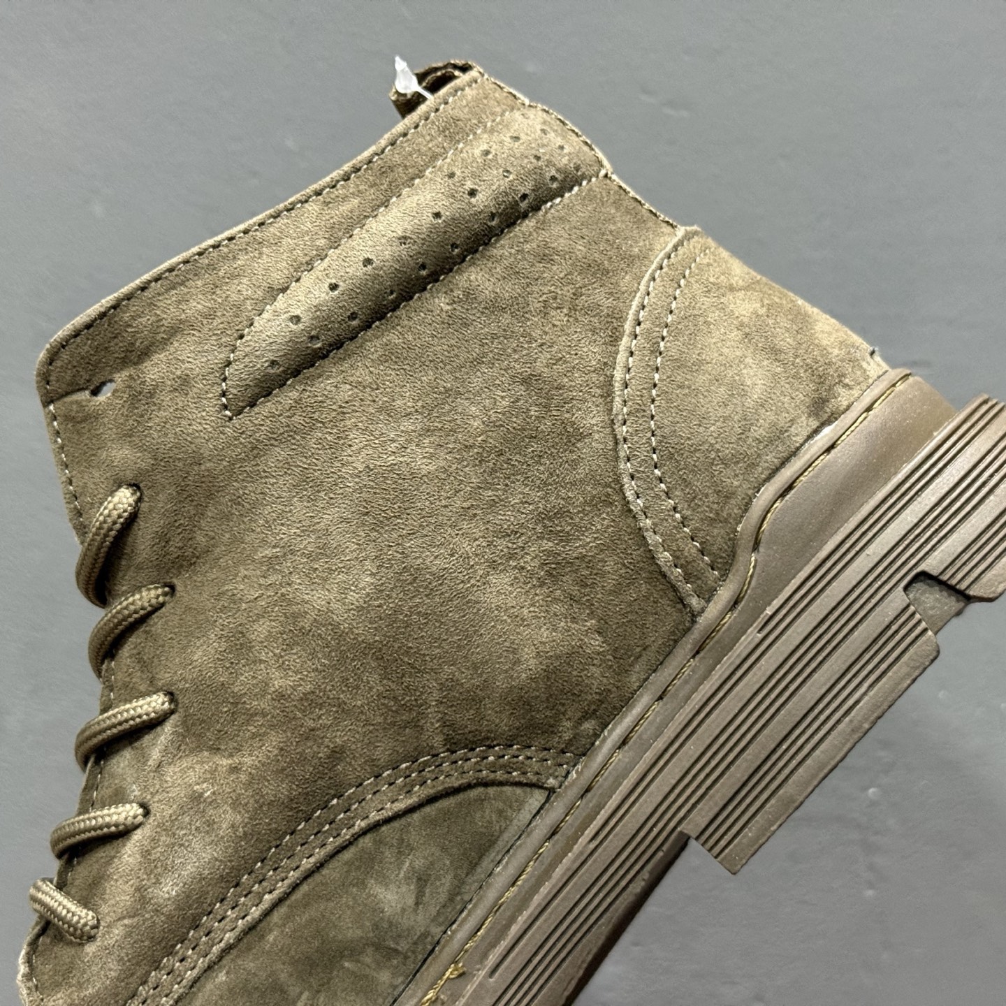 260 25年秋冬款CAT硬汉推土机品牌·卡特Tramp Hike Low款户外中邦休闲系带男鞋