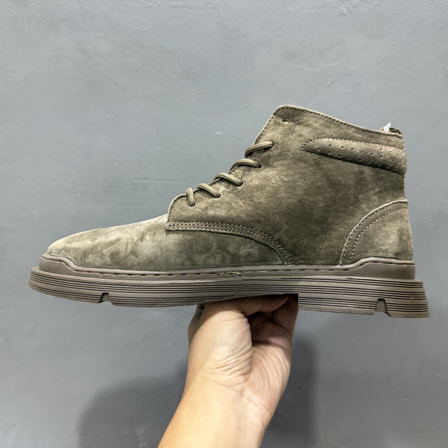 260 25年秋冬款CAT硬汉推土机品牌·卡特Tramp Hike Low款户外中邦休闲系带男鞋