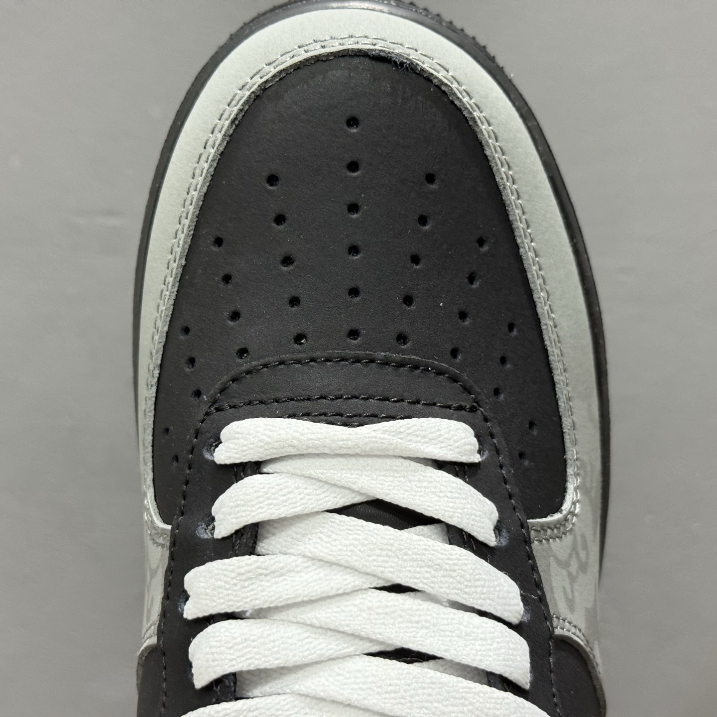 ￥260 Nike Air Force 1'07 Low 影月巡 空军一号低帮休闲板鞋 ZH0316-108