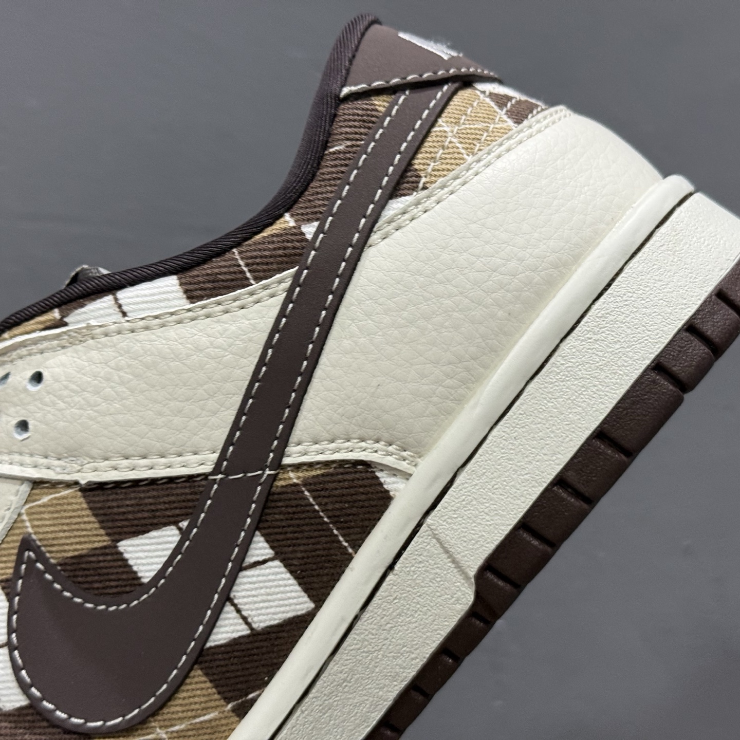 280 Louis Vuitton x Nike Dunk Low 白棕网格 SC0601-461