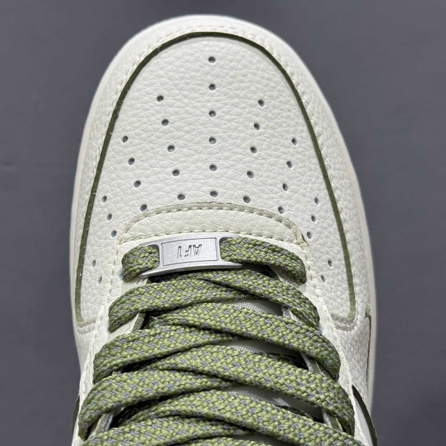 260 Supreme x NIke Air Force 1 米白军绿边 XX3168-221