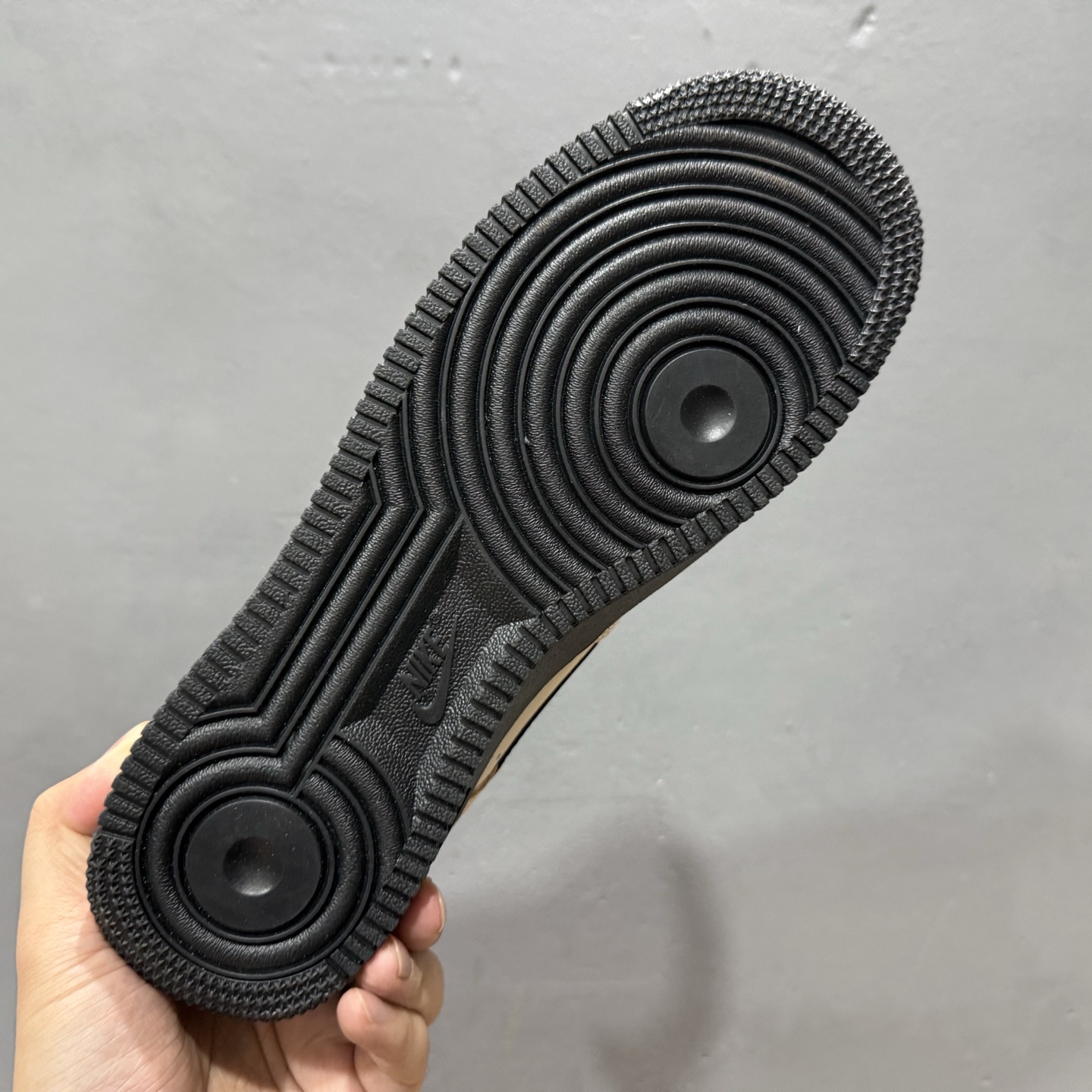 260 Supreme x NIke Air Force 1 黑棕空军 YF9511-810