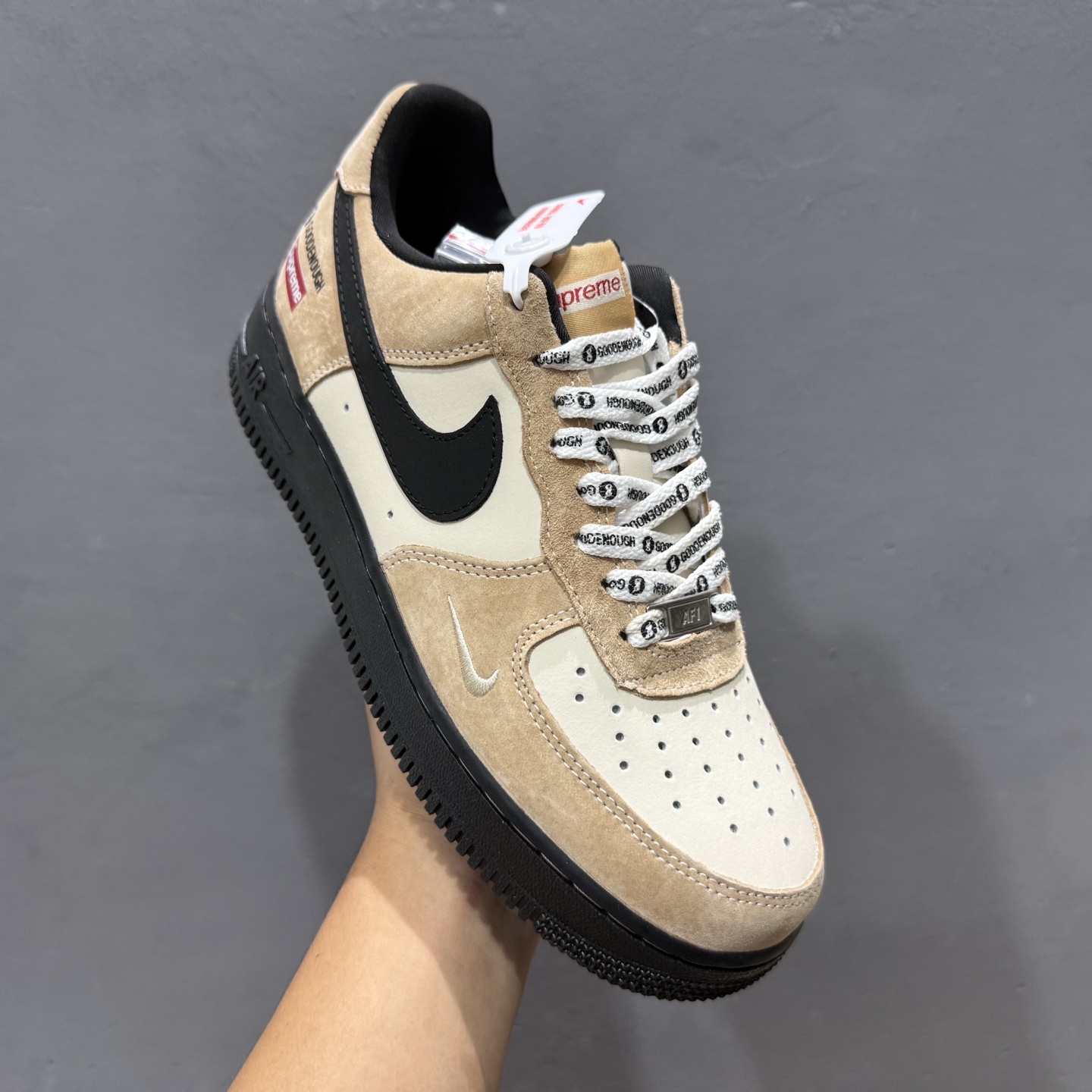 260 Supreme x NIke Air Force 1 黑棕空军 YF9511-810