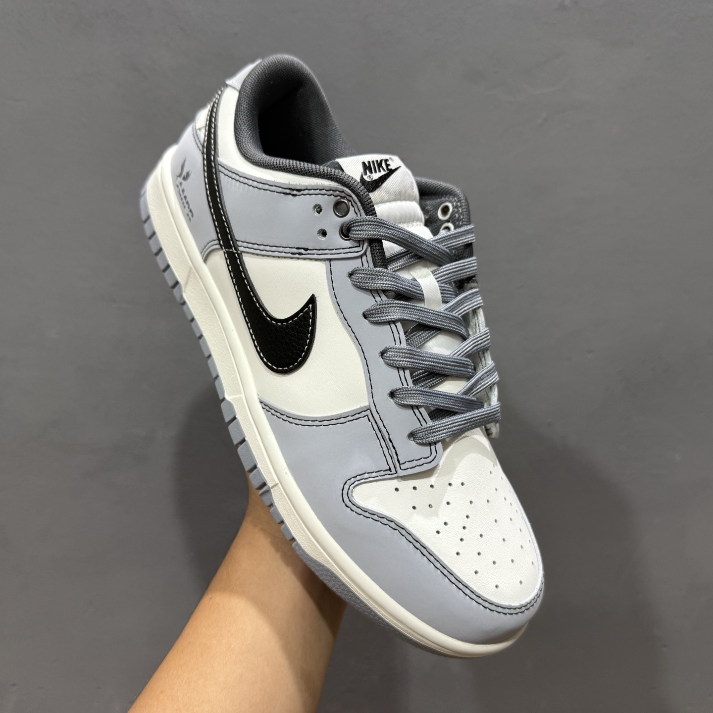 280 Nike Dunk Low Retro 联名款 耐克 低帮休闲运动板鞋 BB0528-109-Chinese UA Cheap High Quatity Brand Clothes Bags handbags Sneakers wholesale wholesaler seller from China Factory suppliers Fashion Clothing Shoes best Quality Beautiful Price 280 Nike Dunk Low Retro 联名款 耐克 低帮休闲运动板鞋 BB0528-109