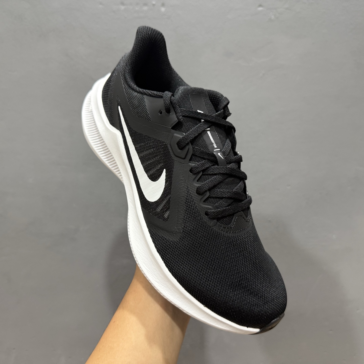 170 NK Downshifter 10系列 黑绿 网面透气减震耐磨运动跑步鞋 CI9981-004