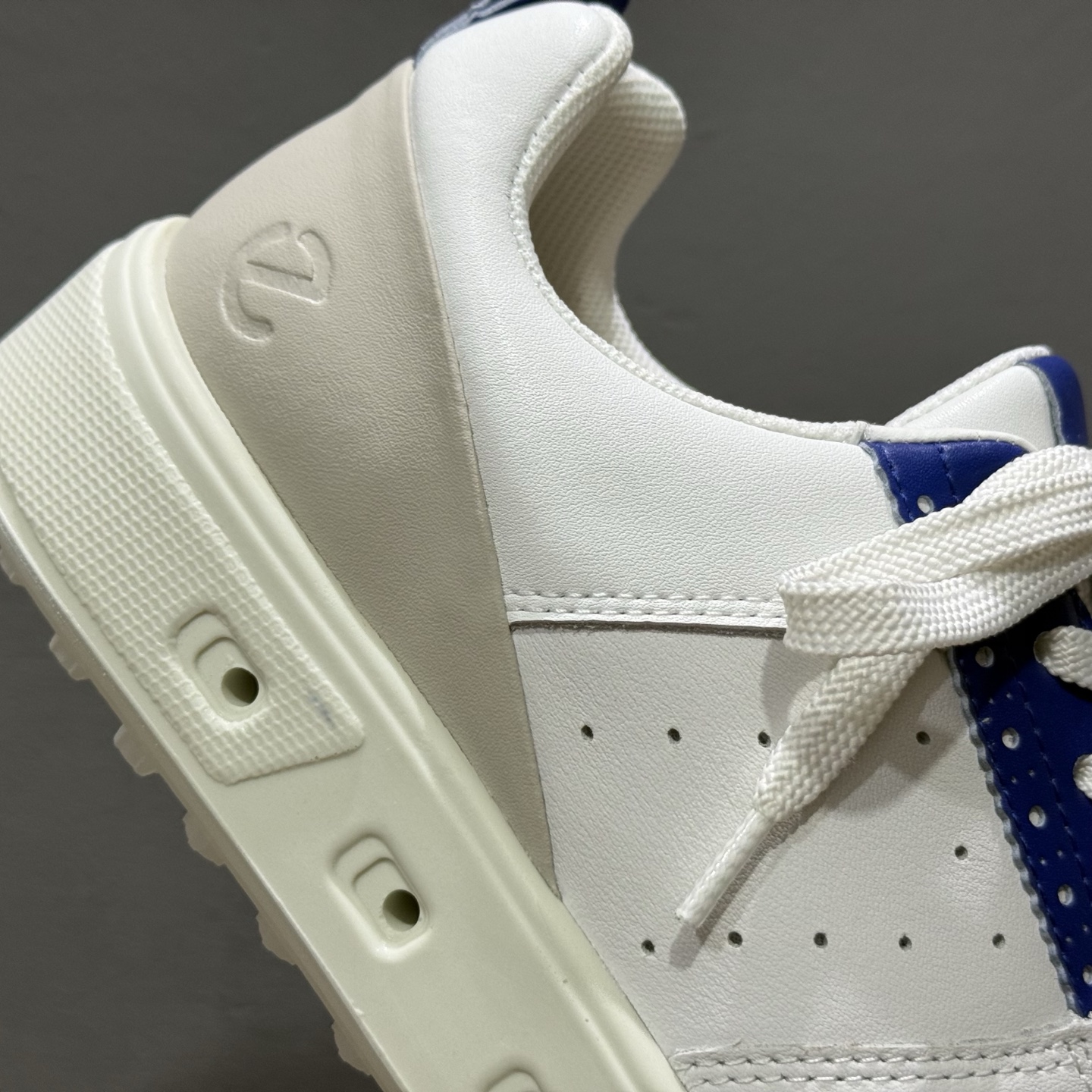 280 L//ECCO爱步 小红书爆款 官方同步 新款百搭休闲鞋