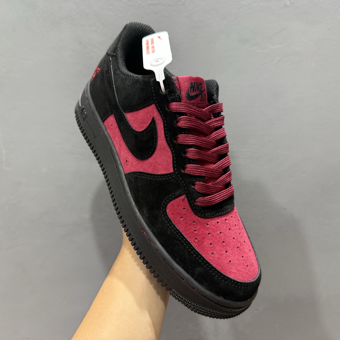 ￥240 Nike Air Force 1'07 Low 定制款 空军一号低帮休闲板鞋 CW2288-111