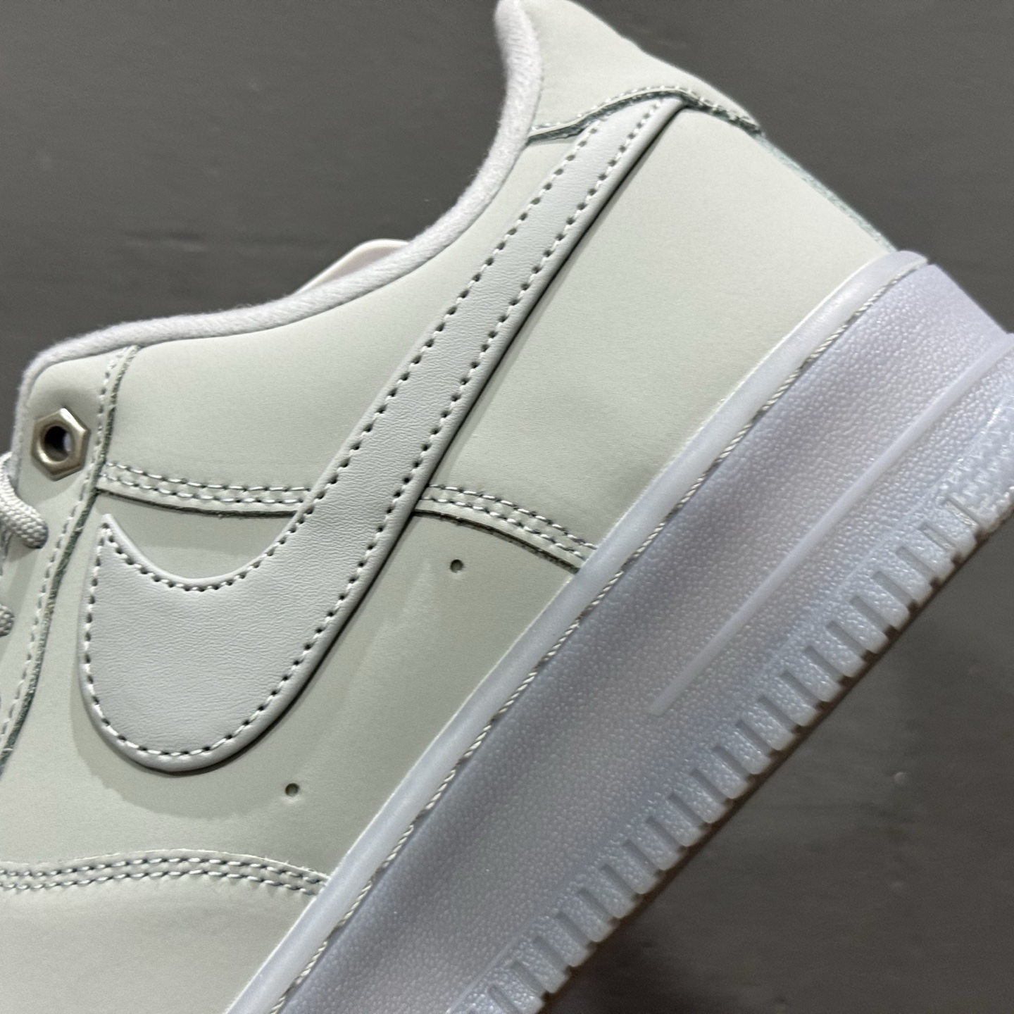 ¥200 Nike Air Force 1'07 Low 空军一号低帮休闲板鞋 CJ9179-002-Chinese UA Cheap High Quatity Brand Clothes Bags handbags Sneakers wholesale wholesaler seller from China Factory suppliers Fashion Clothing Shoes best Quality Beautiful Price ¥200 Nike Air Force 1'07 Low 空军一号低帮休闲板鞋 CJ9179-002