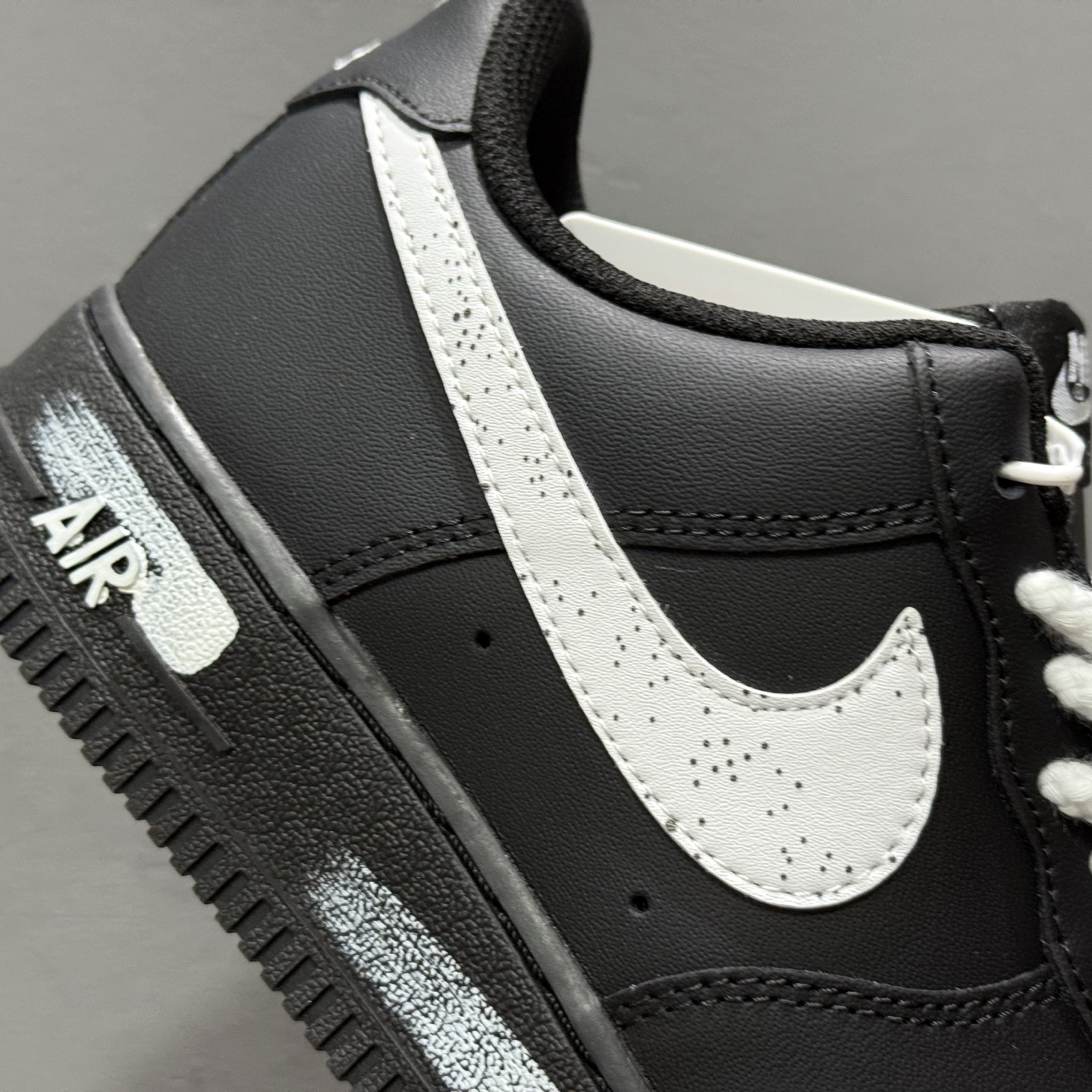 ¥260 Nike Air Force 1'07 Low 暗影武士 空军一号低帮休闲板鞋 ZH0316-110-Chinese UA Cheap High Quatity Brand Clothes Bags handbags Sneakers wholesale wholesaler seller from China Factory suppliers Fashion Clothing Shoes best Quality Beautiful Price ¥260 Nike Air Force 1'07 Low 暗影武士 空军一号低帮休闲板鞋 ZH0316-110