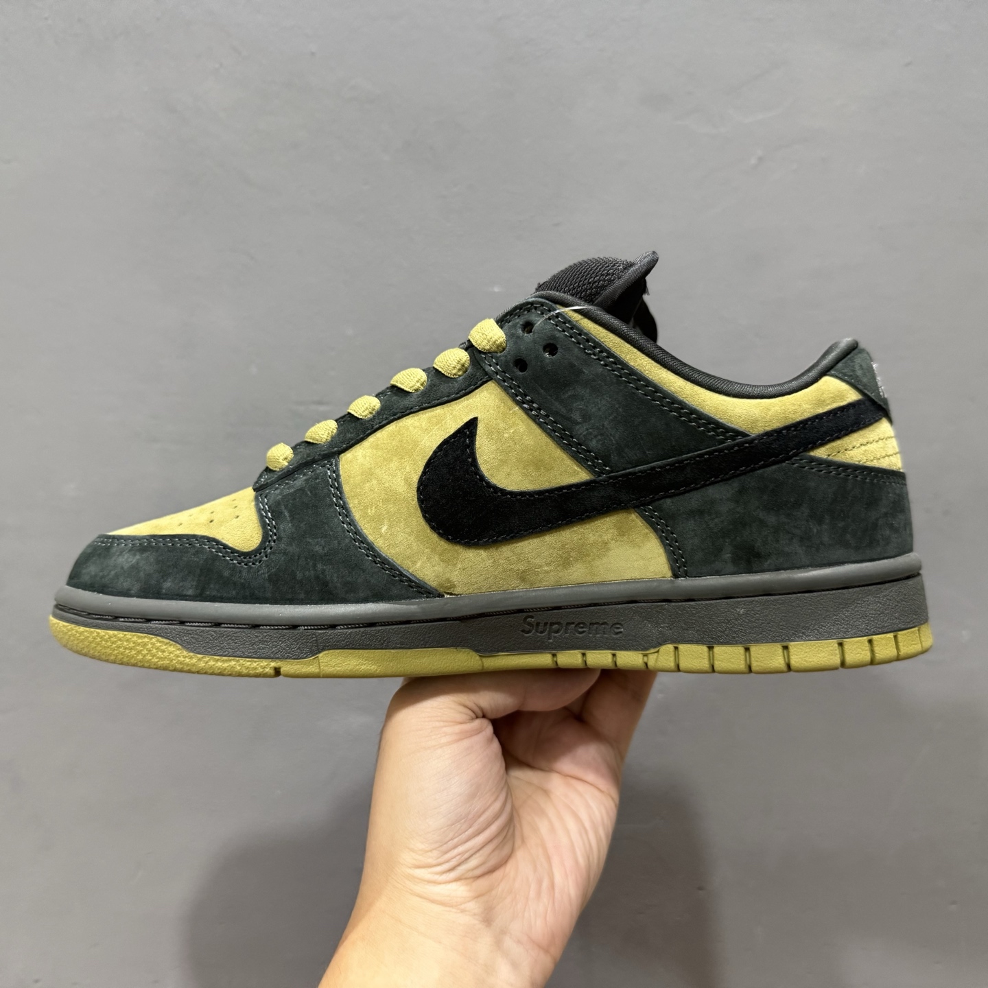 Supreme x Nike SB Dunk Low ”Ocean Fog” 限定款 黑武士 低帮休闲板鞋 HQ8487-300