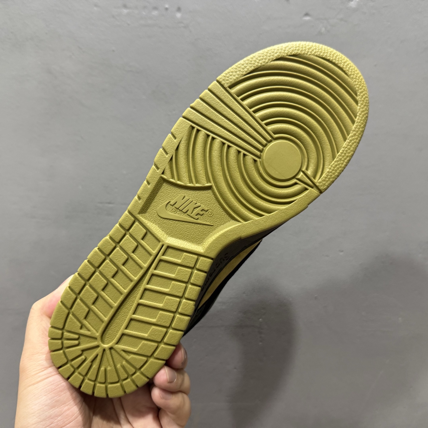 Supreme x Nike SB Dunk Low ”Ocean Fog” 限定款 黑武士 低帮休闲板鞋 HQ8487-300