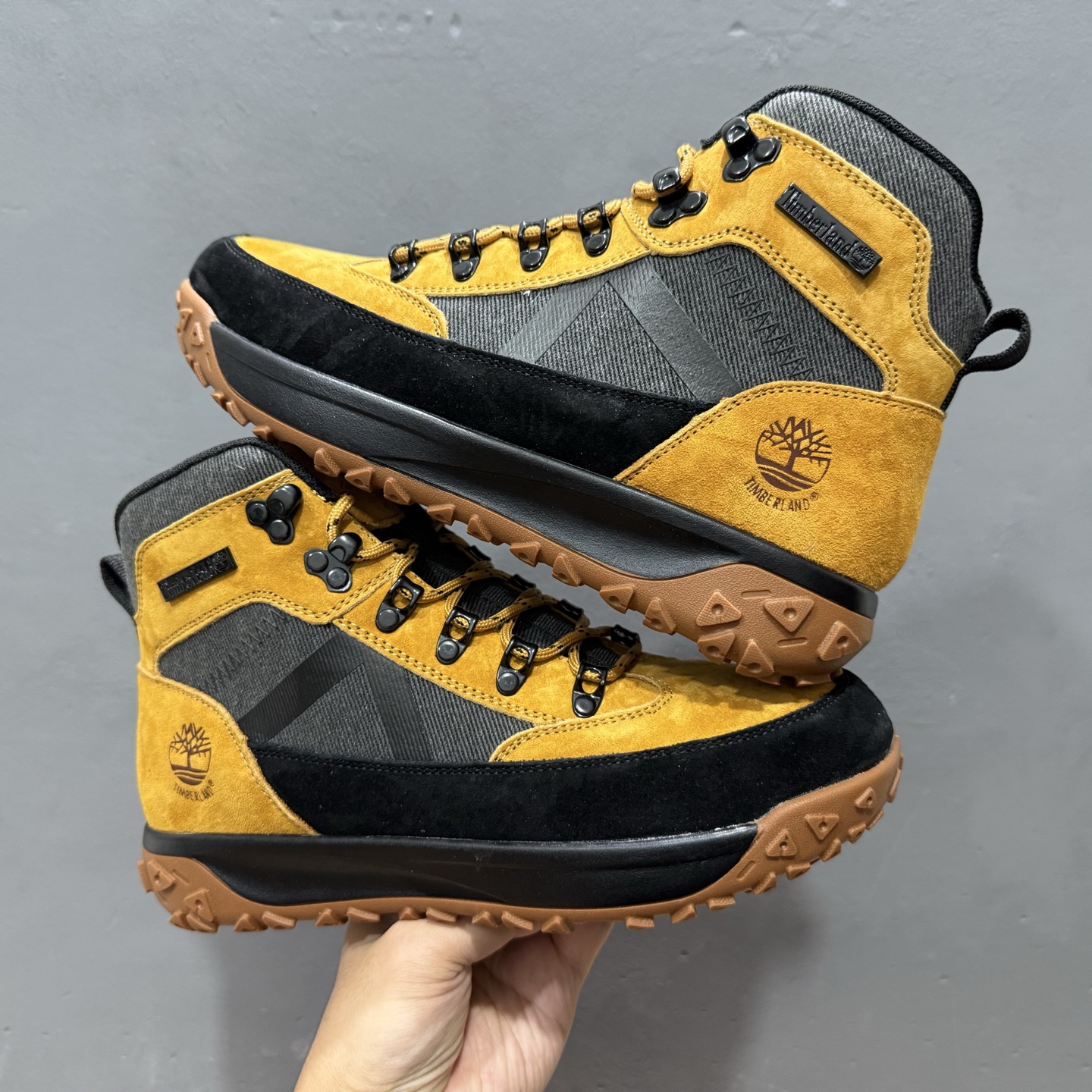 新货Timberland添柏岚/天伯伦户外高帮休闲马丁靴系列-莆田鞋,莆田鞋货源,高仿鞋,高仿鞋货源,安福档口,莆田高仿鞋,莆田鞋批发,高仿鞋批发,莆田高仿运动鞋,高仿运动鞋,莆田运动鞋 新货Timberland添柏岚/天伯伦户外高帮休闲马丁靴系列