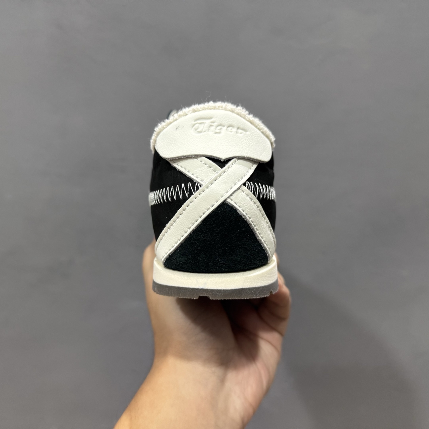 170 Onitsuka Tiger Corsair ASSíE帮生活休闲鞋 1183C317-001