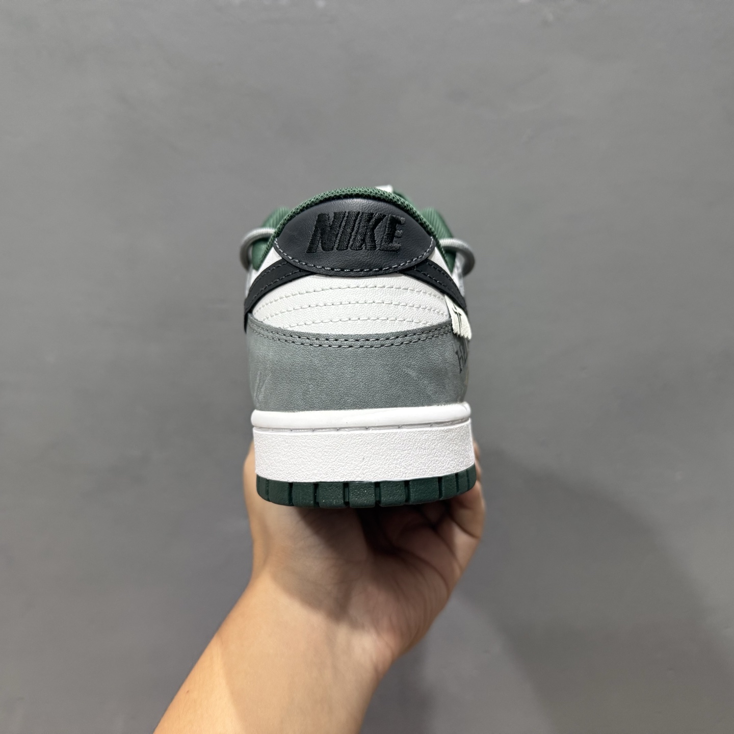 280 Nike SB Dunk Low ”Just Do It”联名 解构绑带 DV0833-111