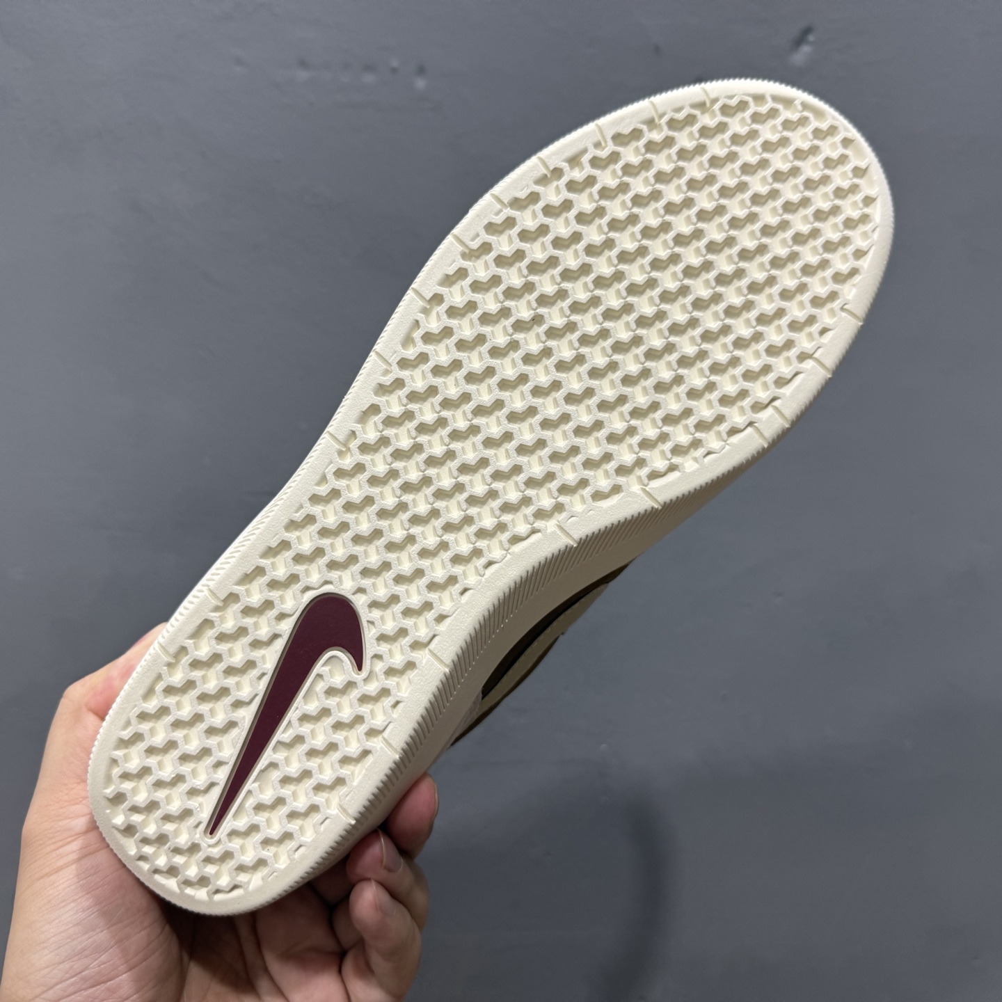 160 耐克Nike SB Force 58 硫化杯底 传统篮球风格 DV5477-202