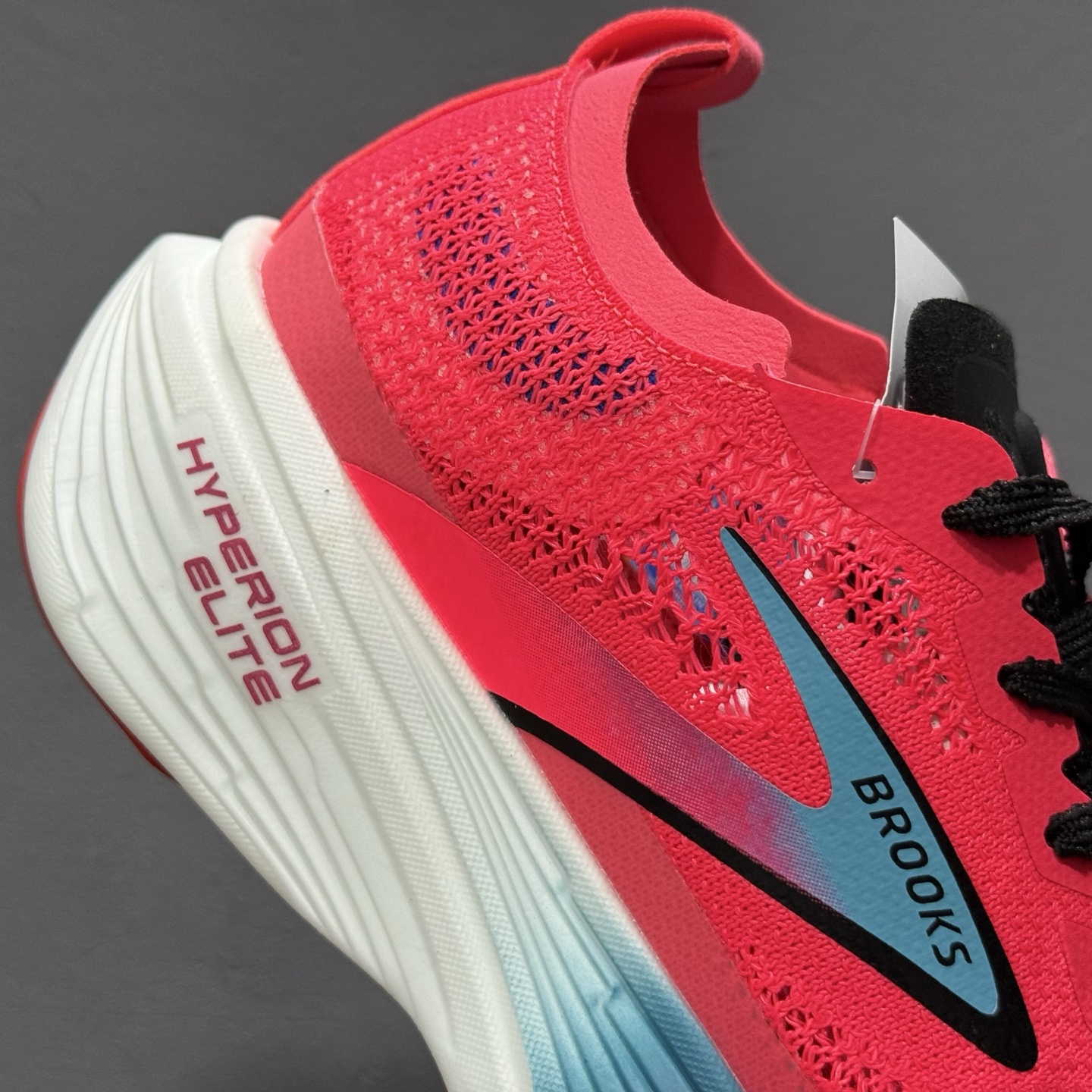 200 Brooks布鲁克斯 Hyperion Elite 4 舒适百搭防滑耐磨 低帮 越野竞速跑步鞋 100046 1D 488