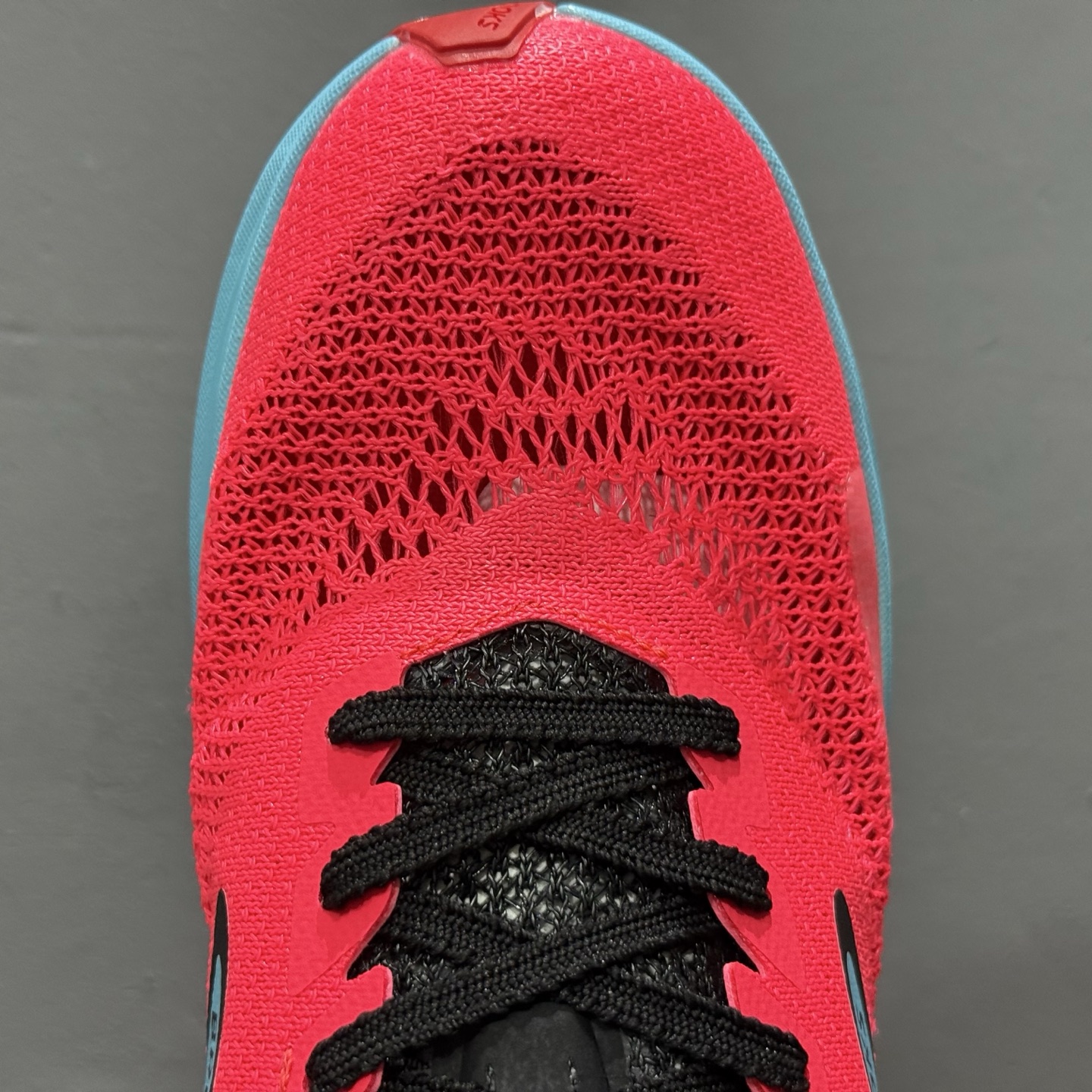 200 Brooks布鲁克斯 Hyperion Elite 4 舒适百搭防滑耐磨 低帮 越野竞速跑步鞋 100046 1D 488