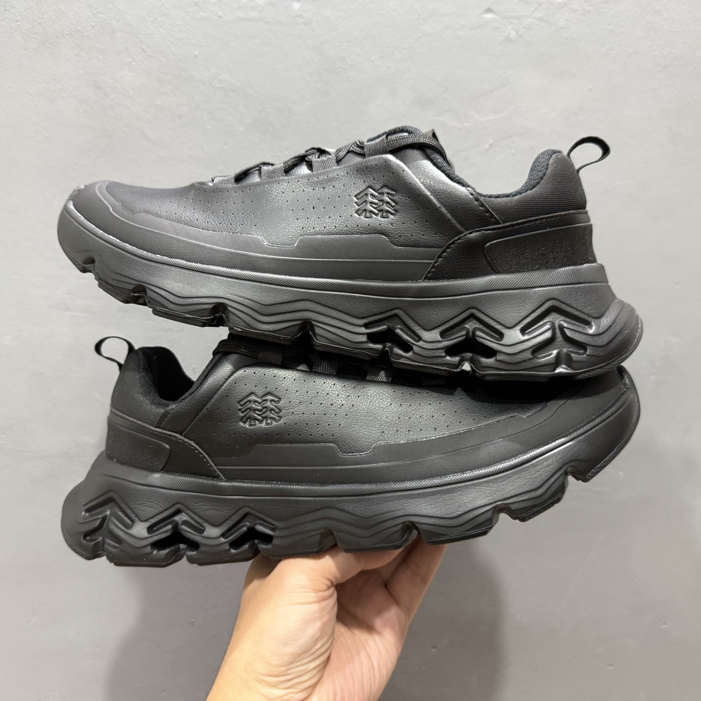 340 L/KOLON SPORT Skyier 2 舒适柔软 防水撑轻回弹 低帮 徒步鞋 男款黑色