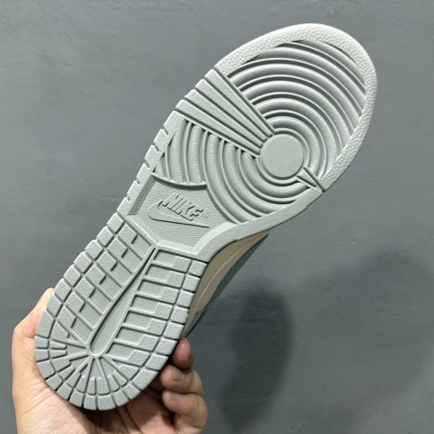 280 Nike SB Dunk Low 解构灰白 GG0508-037