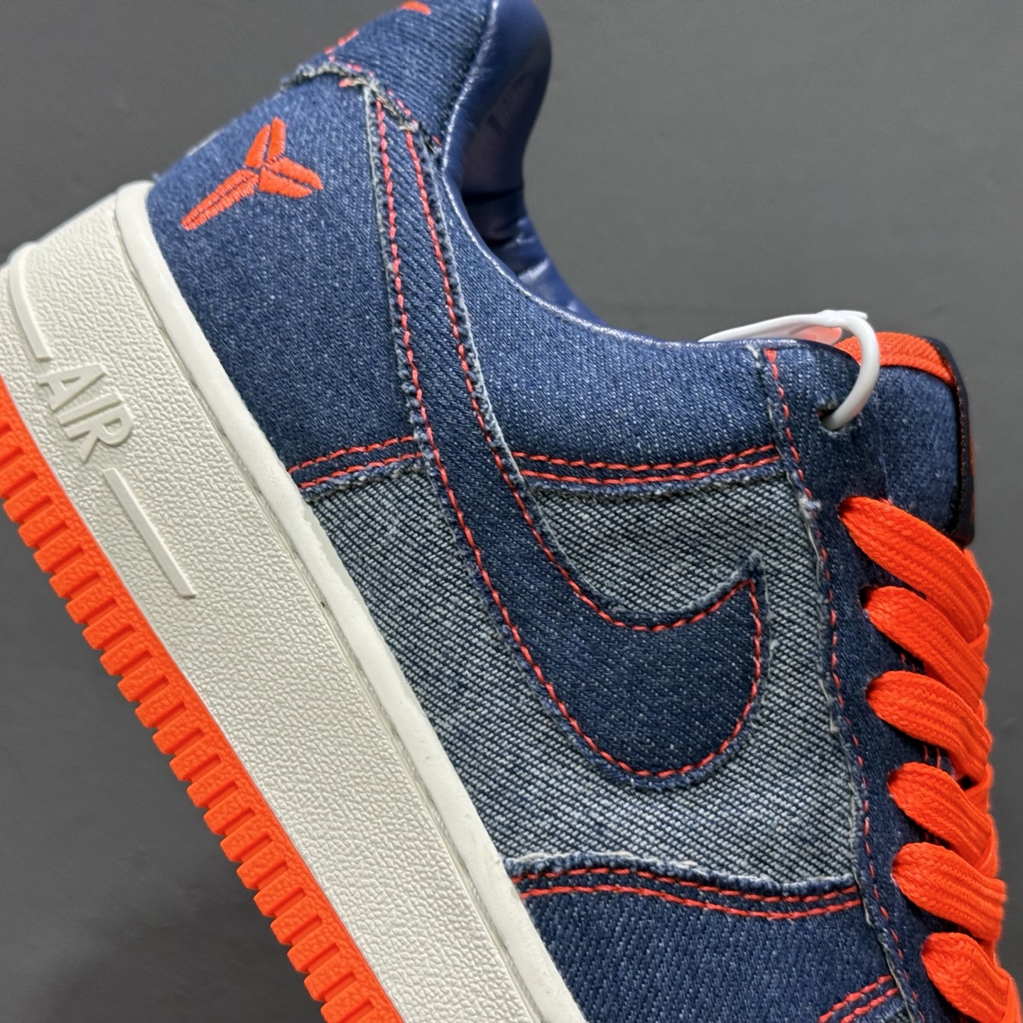 220 NK Air Force 1 空军一号 CW2288-111