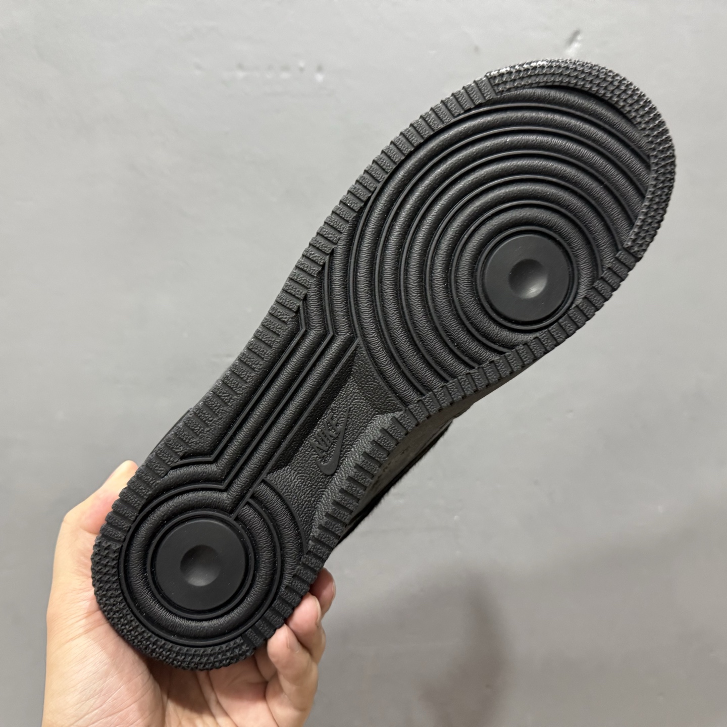 200 Air Force 1 '07 Low 裂纹马毛黑武士 HQ1977-001