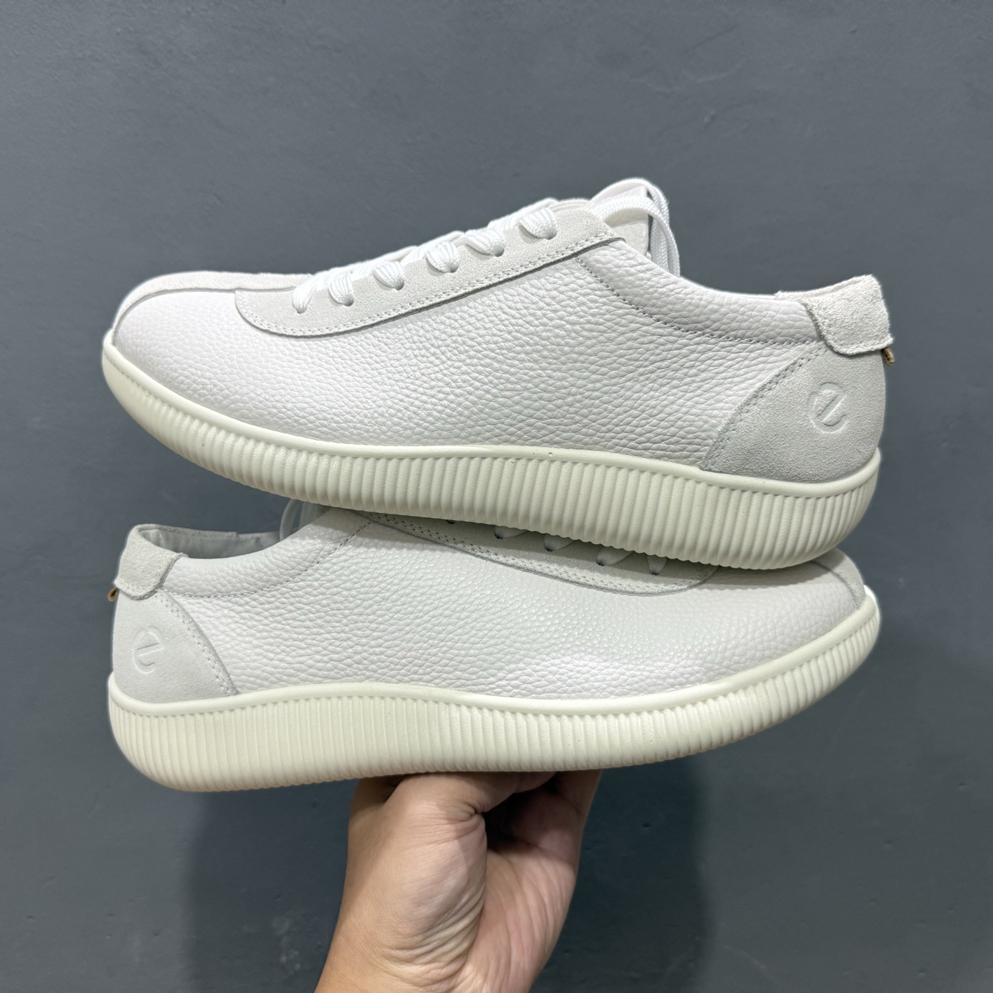 280 L/Ecco 爱步 #经典和现代工艺品质融合 精选小牛皮面料